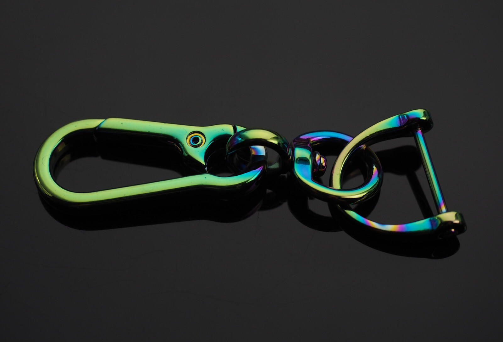 Keychain Clip Bag Belt Ergonomic Car Ring Key 360 Fob D-Ring Buckle Holder Neon