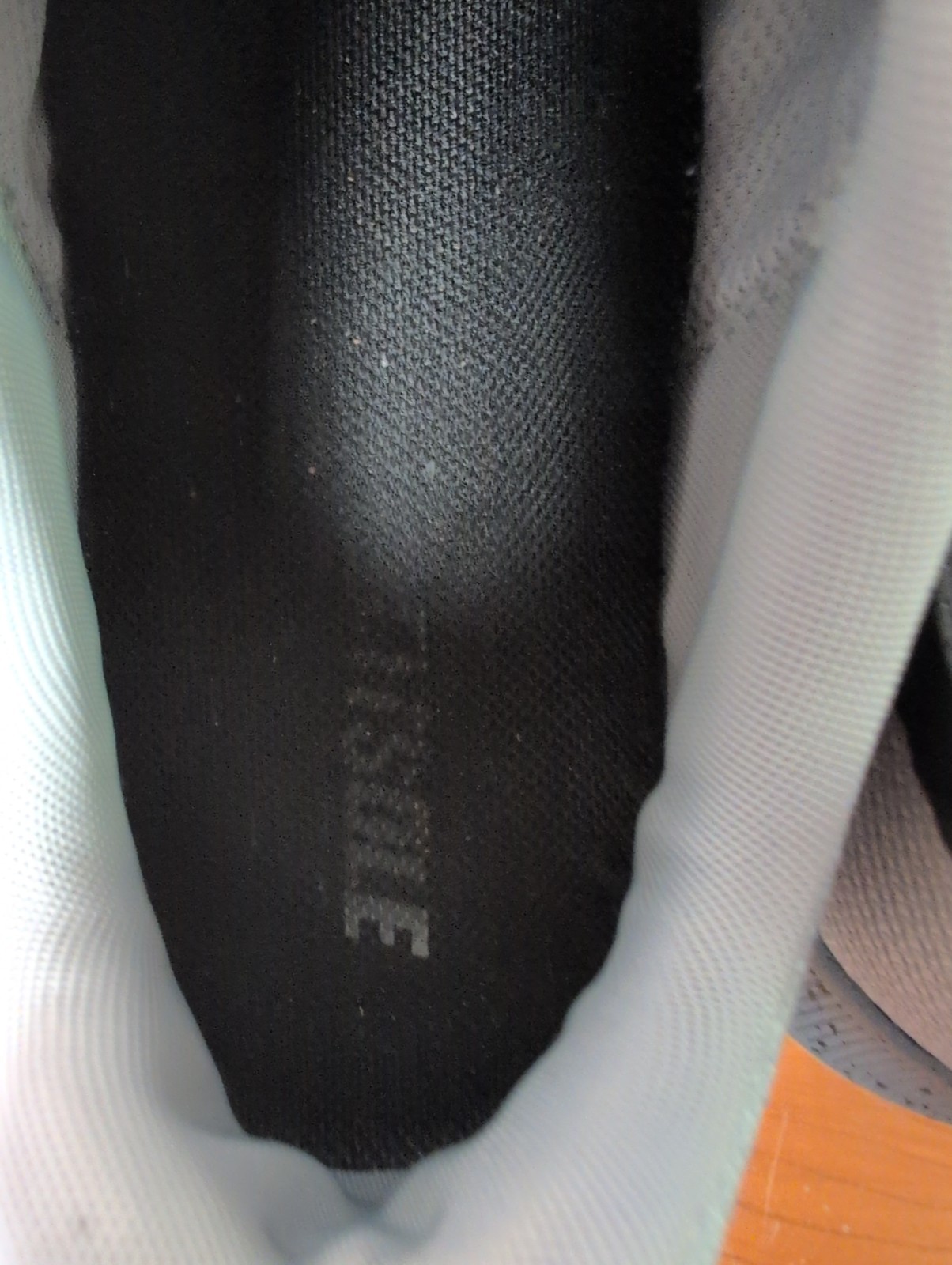 Nike Run Swift SE Athletic Running Shoes Wolf Grey/Black Men 8 Women 9.5