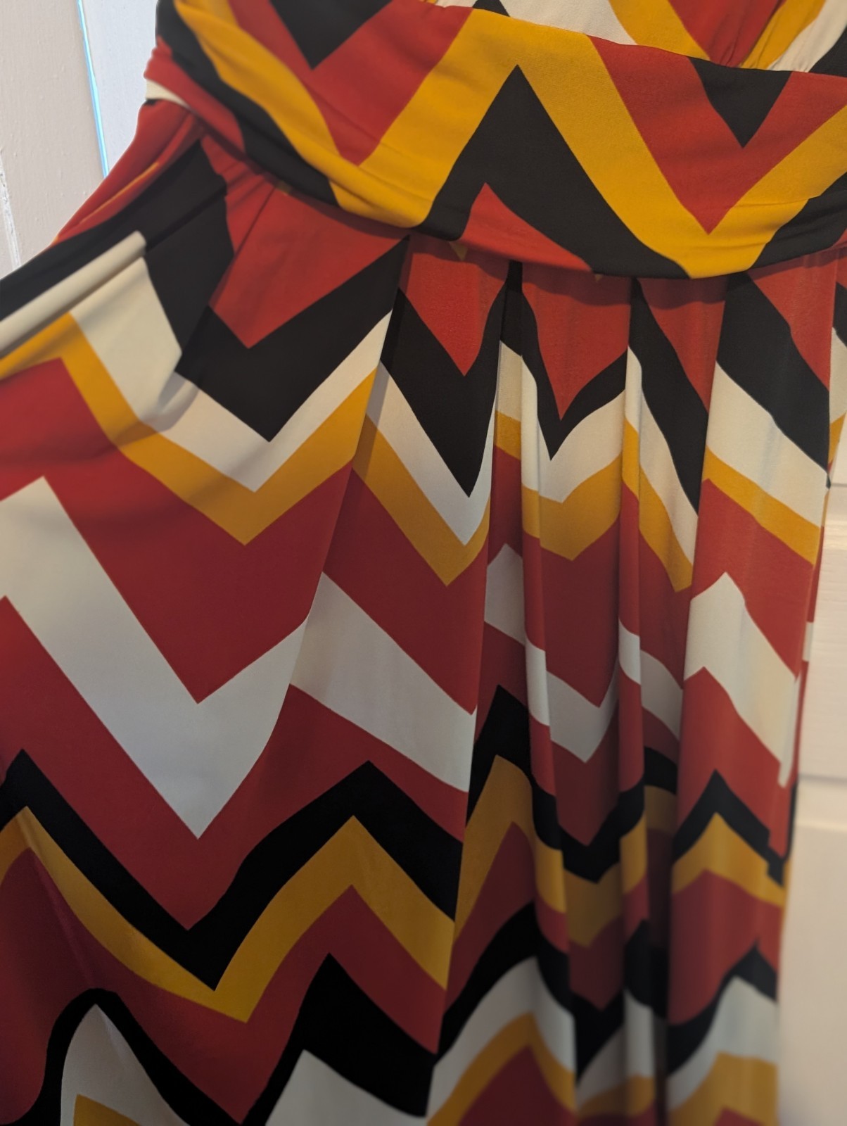 Jolie Moi Bold Chevron Print Midi Dress Size 18 Ruched Sleeve Pockets Retro 70s
