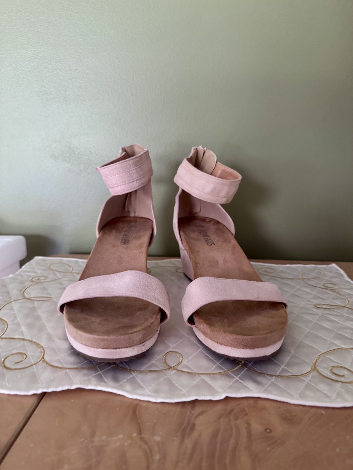 DREAM PAIRS Women’s Open Toe Buckle Ankle Strap Platform Wedge Sandals Size 10