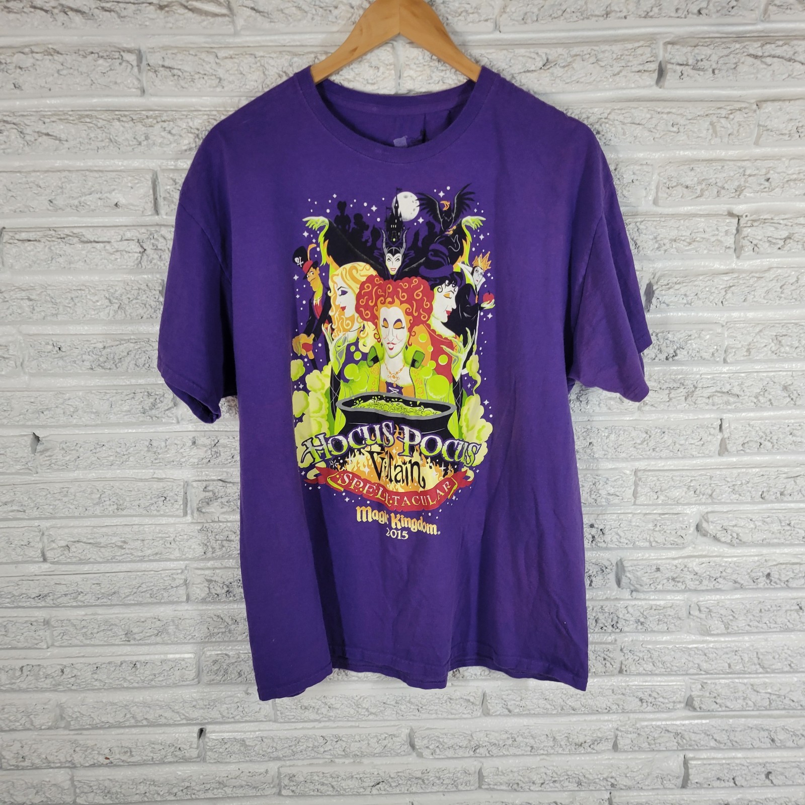 Disney Parks Hocus Pocus Villain Spelltacular 2015 Shirt Purple Adult XL Tee