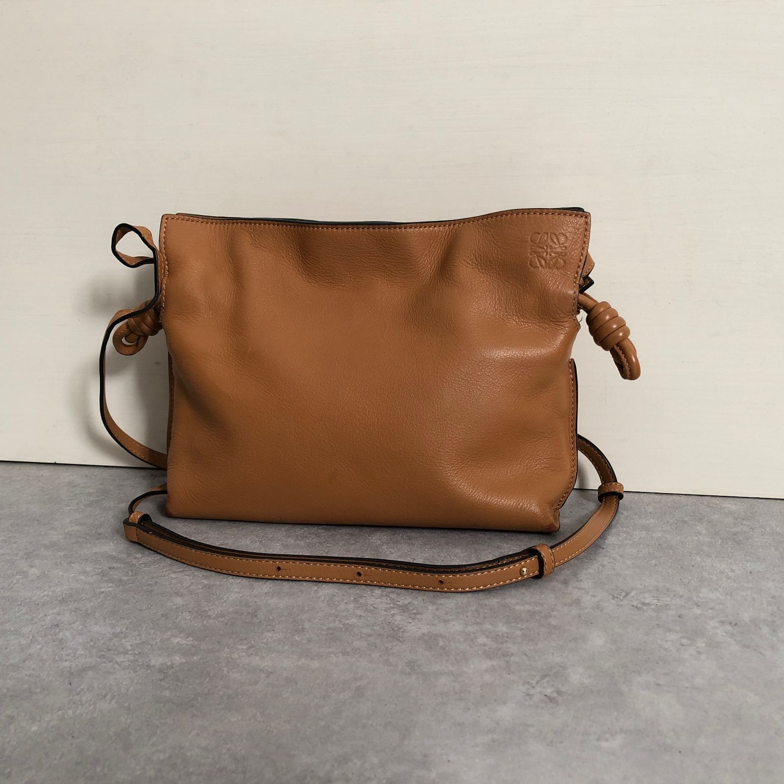 Loewe Flamenco Tan Leather Clutch Shoulder Bag Iconic Luxury Style