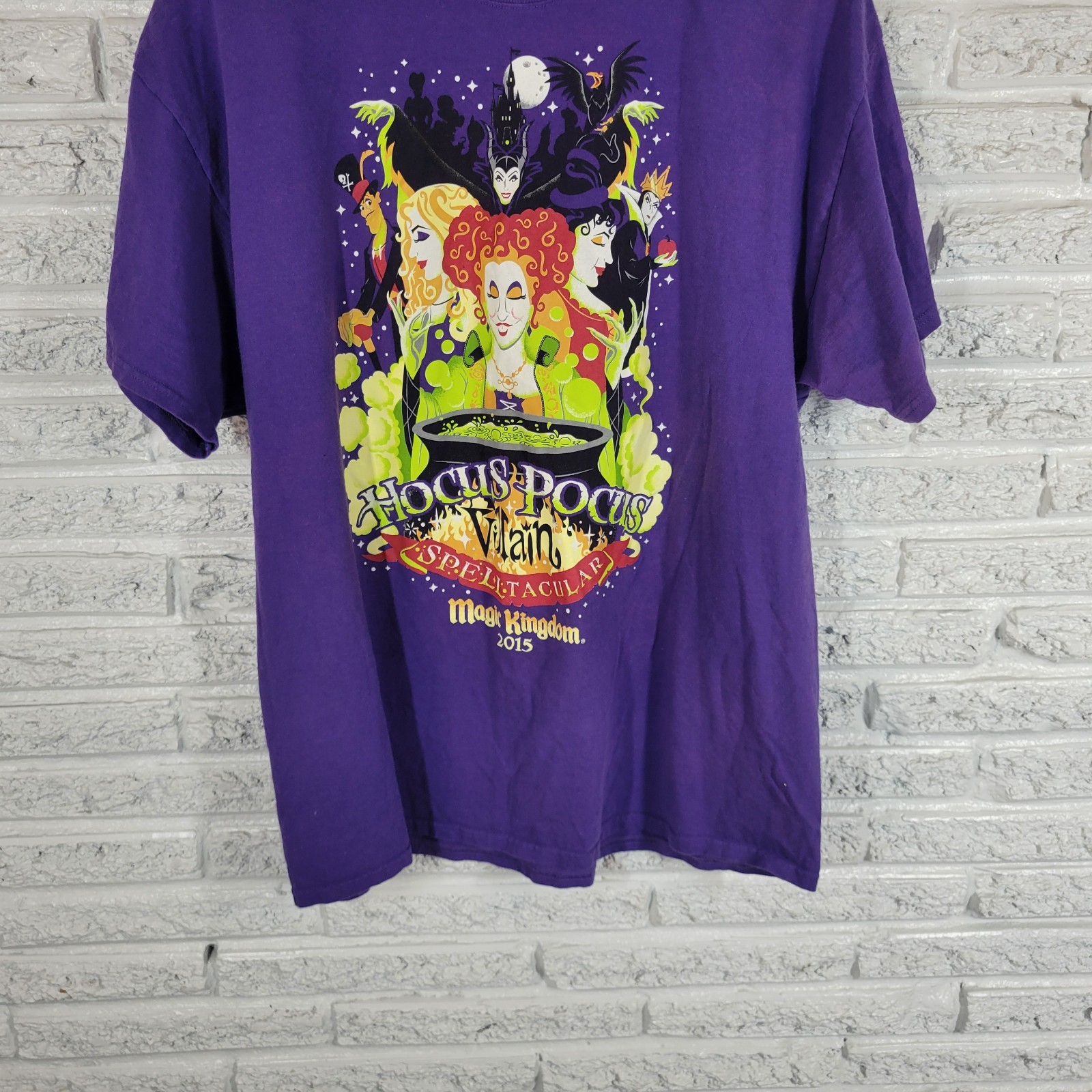 Disney Parks Hocus Pocus Villain Spelltacular 2015 Shirt Purple Adult XL Tee