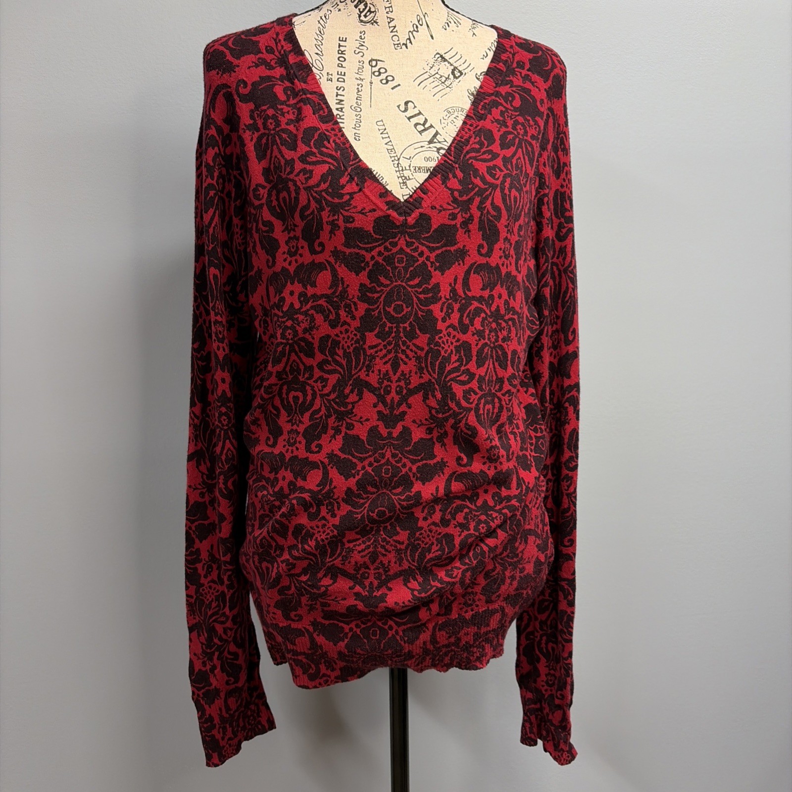 Gap – Women’s Sz Large – Red & Black Damask Sweater – Cotton/Nylon/Spandex