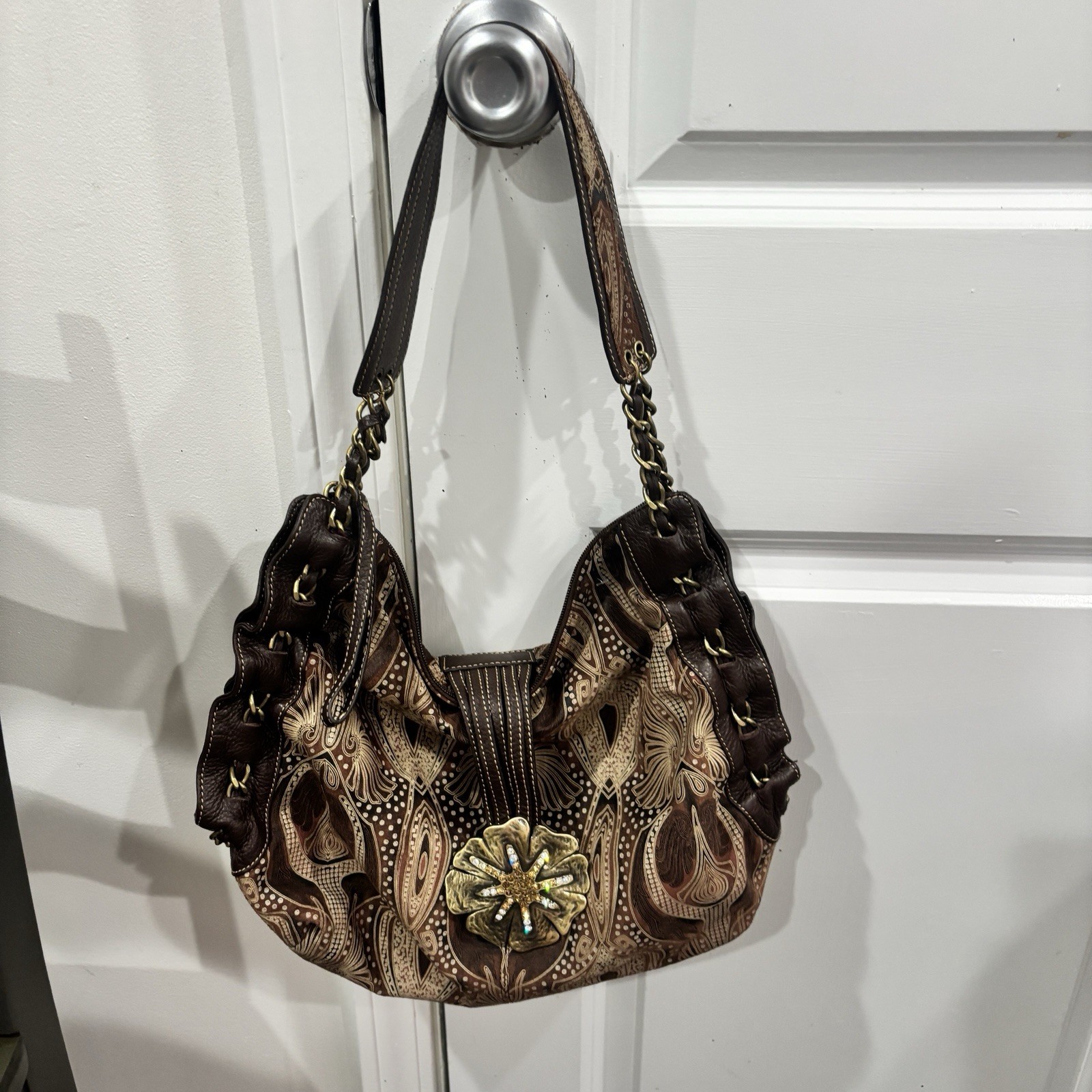 Sharif Paisley Shoulder Bag Zip Closure Gold Chain Strap Lined
