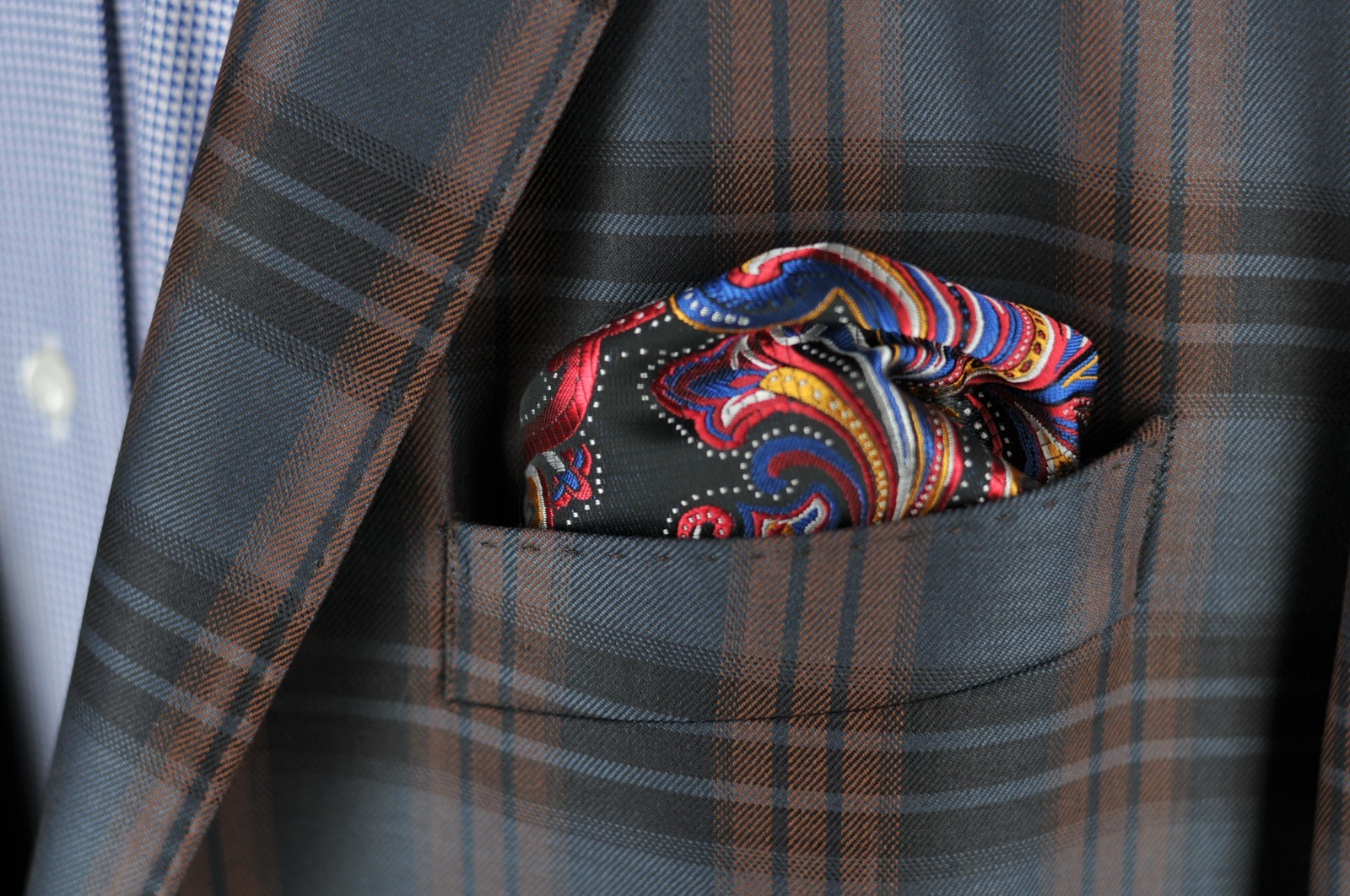 Lord R Colton Masterworks Pocket Square – Peacock Tapestry Silk – $75 New