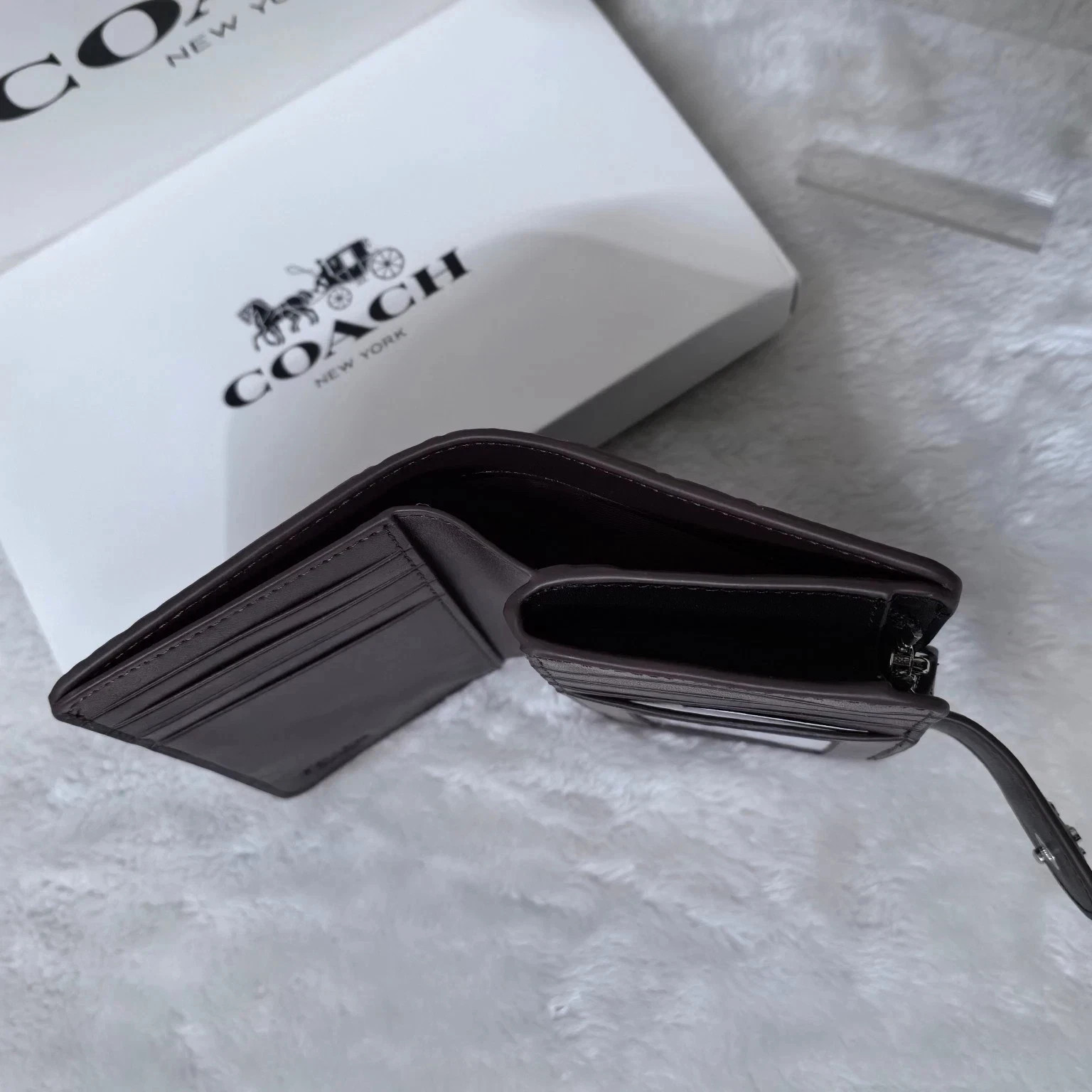 COACH Medium Corner Zip Wallet With Signature CM241 Black outlet New W/BOX