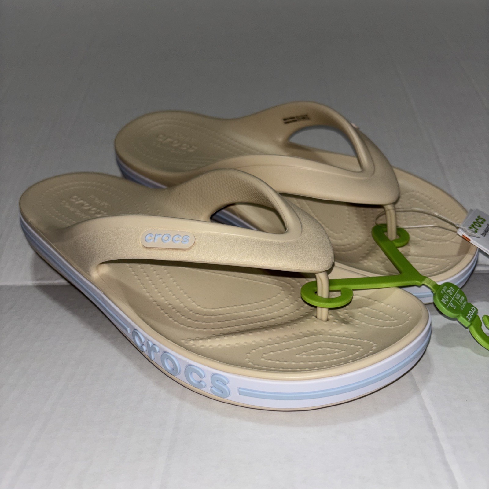 CROCS Bayaband Flip Flops Sandals M8 W10 NWT