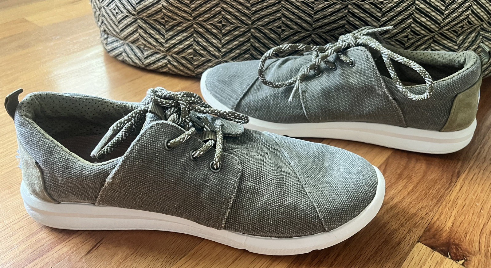 TOMS Del Rey Casual Womens Olive Green Denim Twill Lace Up Shoes US Size 8