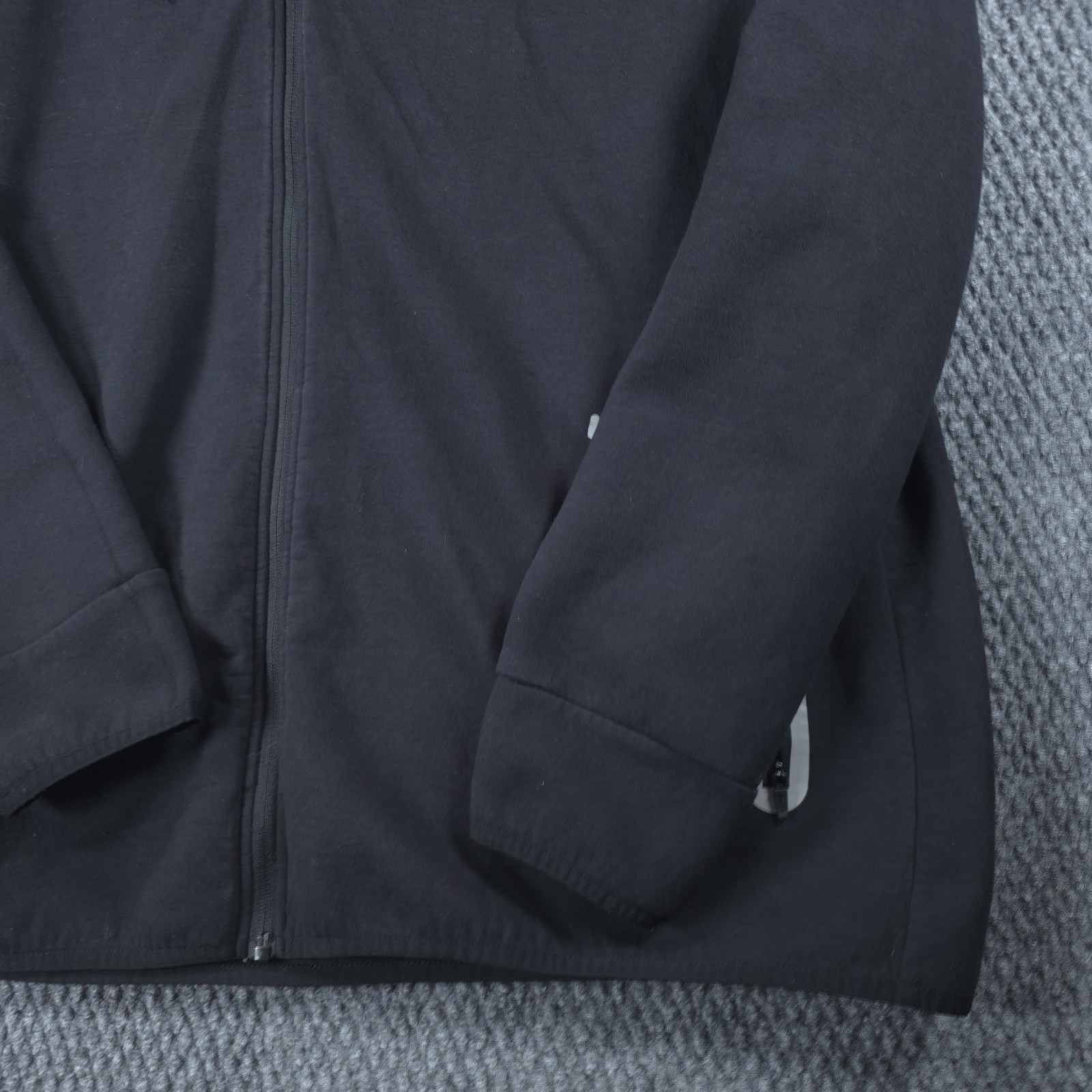 Reebok Full Zip Hooded Performance Jacket Mens XXL Black Athletic Reflective Gym