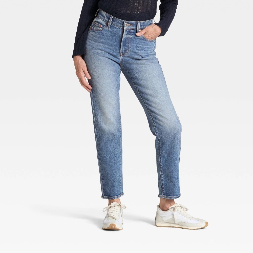 Women’s Mid-Rise 80’s Slim Straight Ankle Jeans – Universal Thread Size 4 R