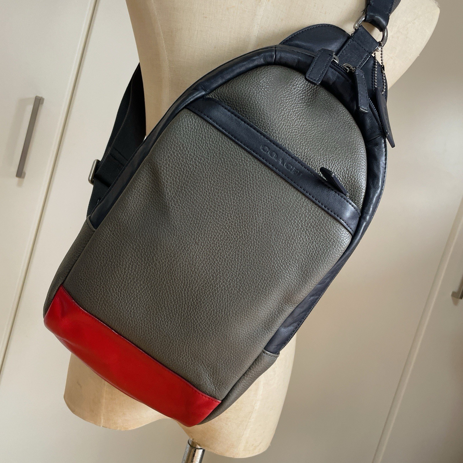 COACH Body Bag F70922 Sling Bag – Pre-owned