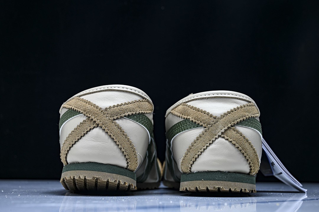 Onits*ka Tiger Mexico66 Beige Grass Green 1183C102-250 Unisex Size 4-11