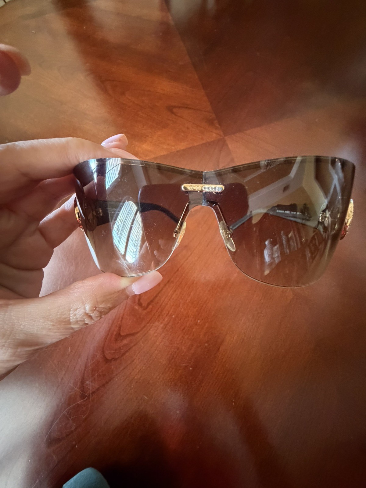 Authentic Gucci GG 4224/S Rimless Oversized Shield Sunglasses Gray Lens