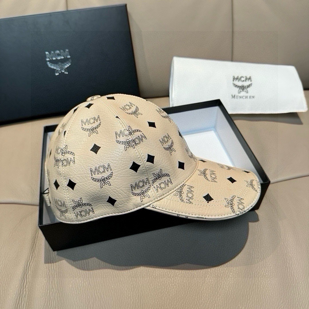 MCM All Over Print Leather Baseball Cap Top Grain Cow Leather Curved Brim Hat