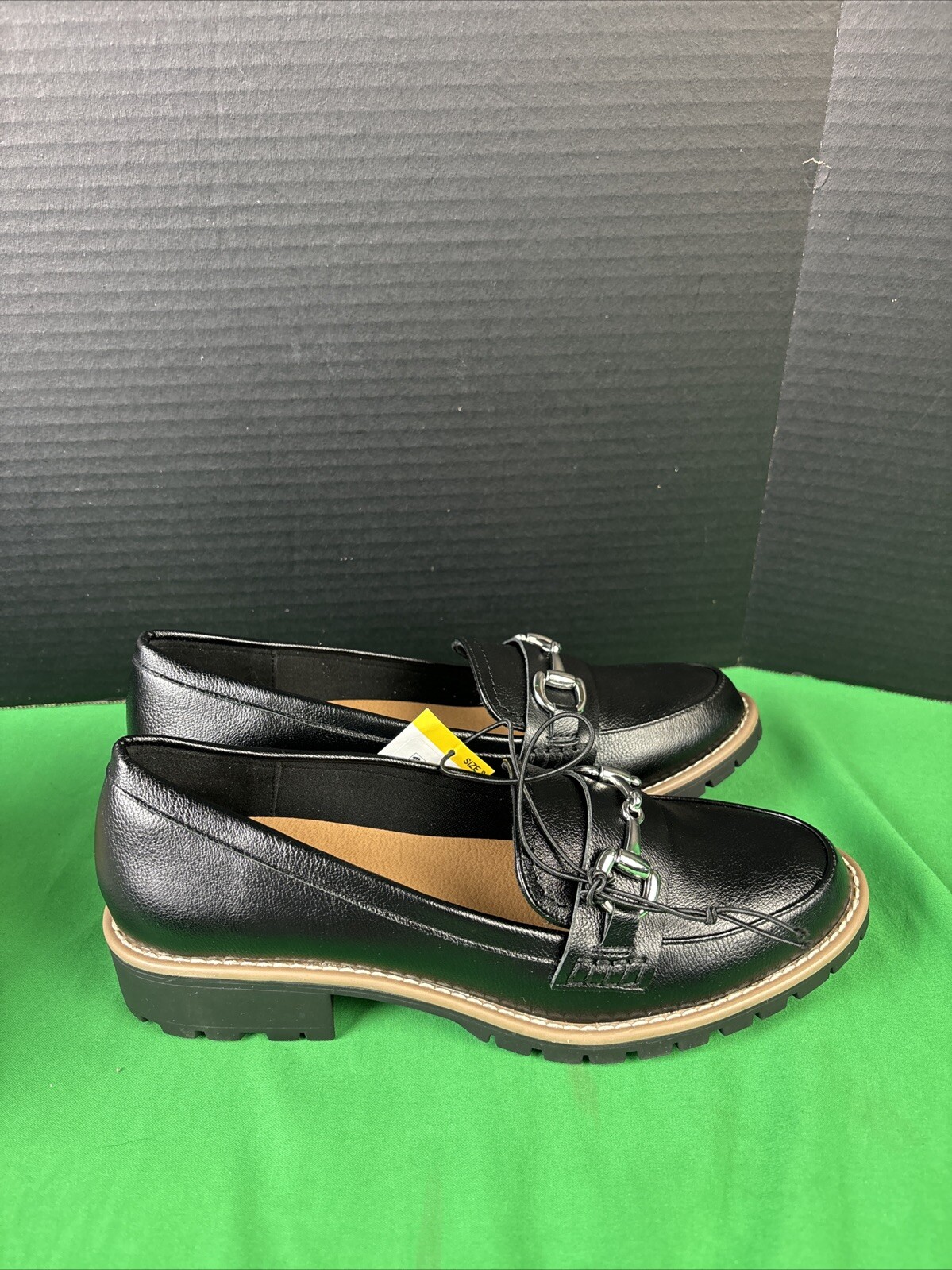 DV Dolce Vita Women’s Cedar Loafer Size 8 Black