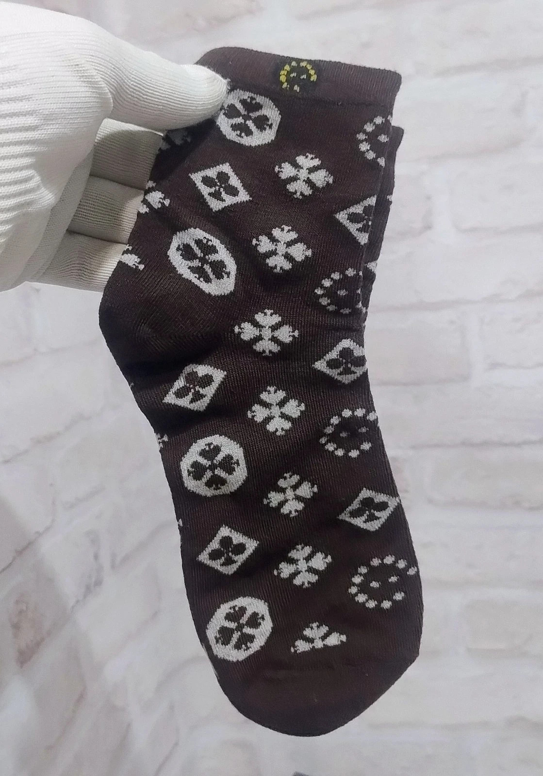 Unisex Designer Style Crew Socks 4 Pairs Set Colorful Pattern Cotton Blend