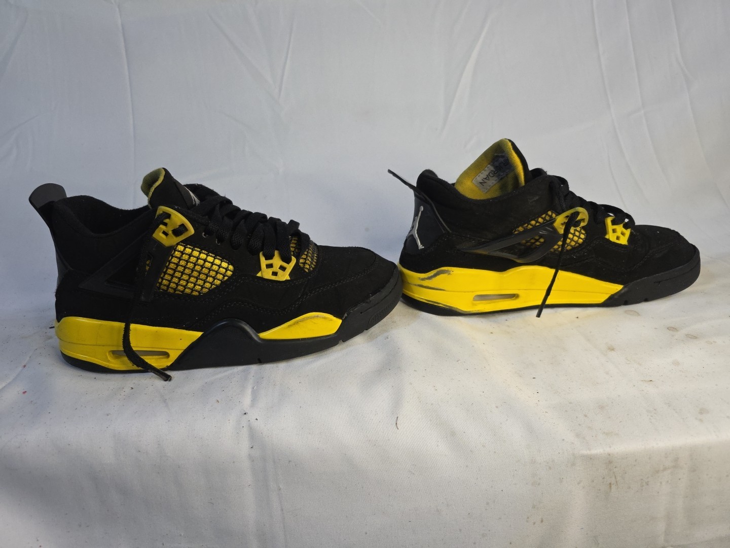 Jordan 4 Retro Yellow Thunders Size Y6.5