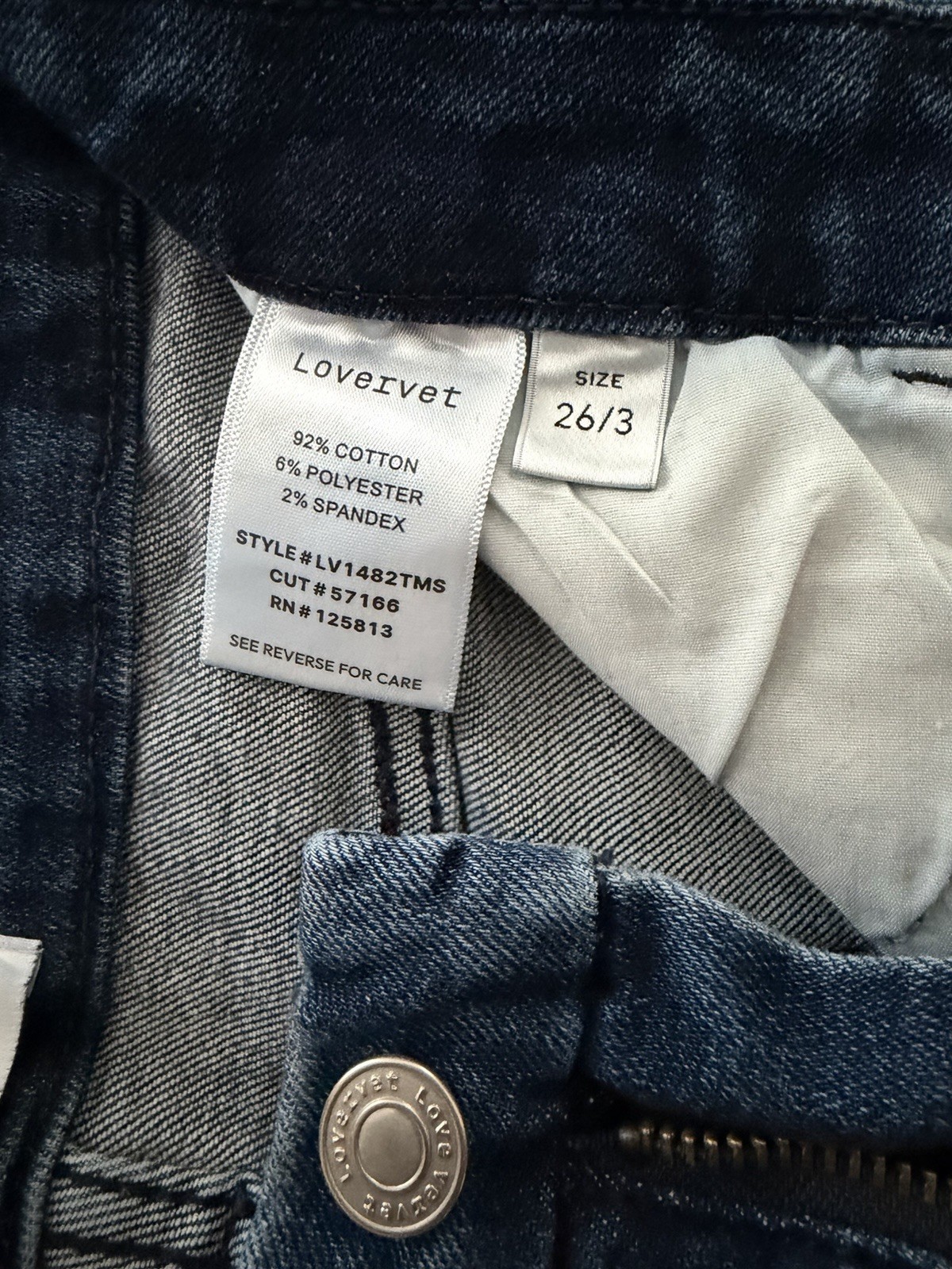 Lovervet by Vervet Mid Rise – Mid-Rise Flare Jeans. Never Worn