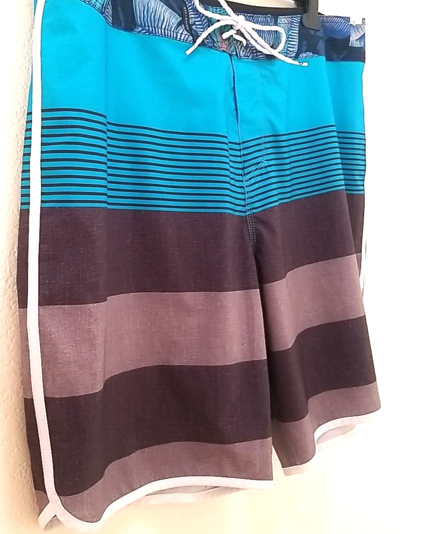 Quiksilver Board Shorts Men 38 AG47 Dry Flight High Line 4 Way Stretch Trunks