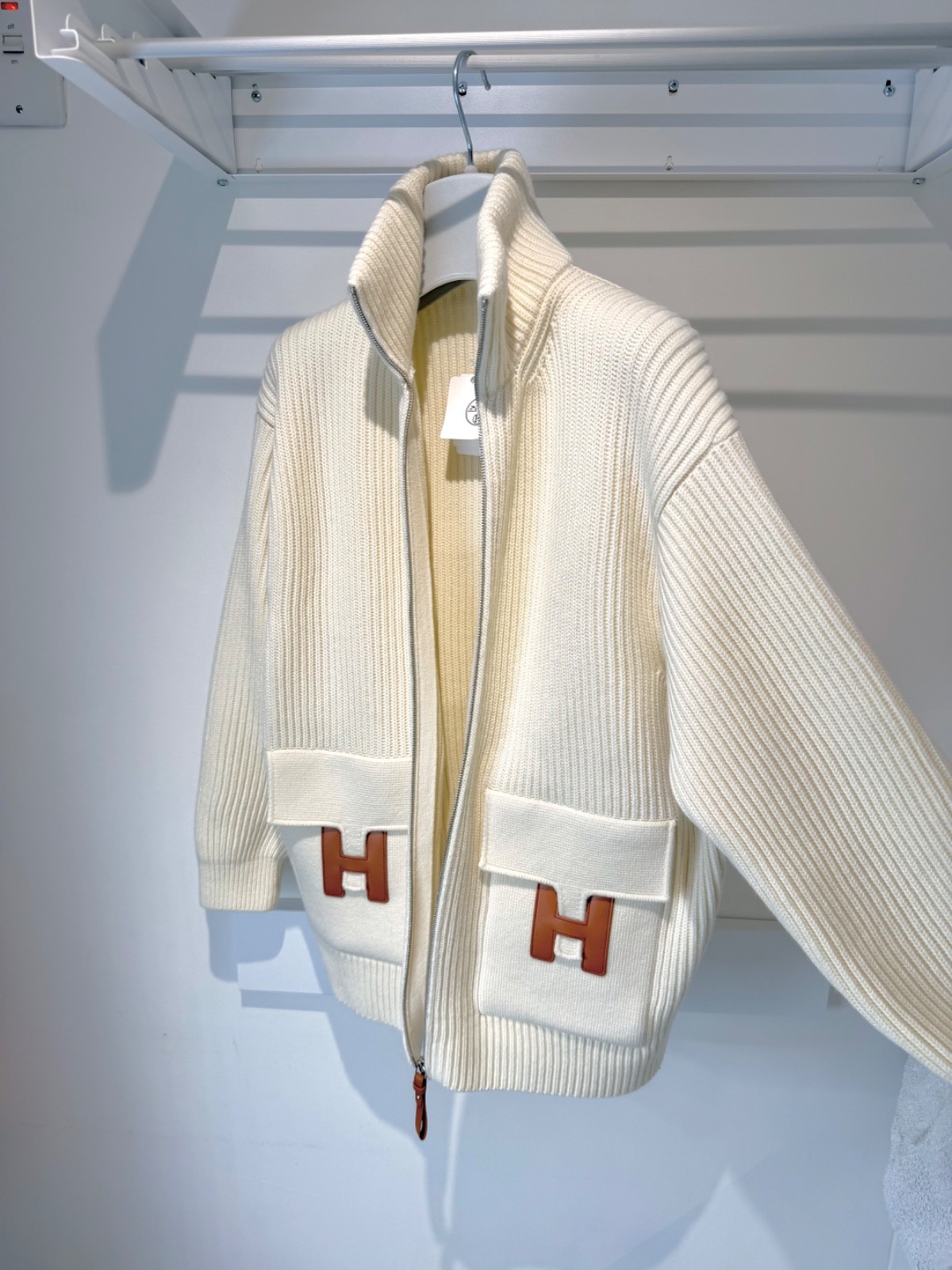 HERMES H JACKET WOOL KNIT (38) – BLANC / NATUREL – BRAND NEW WITH TAGS