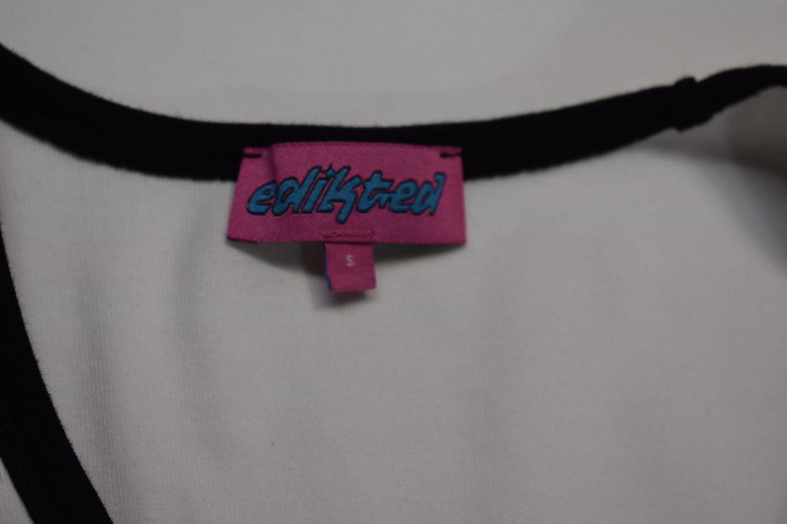 Edikted White Long Sleeve Top with Arm Stripe – White and Black Womens Size S S