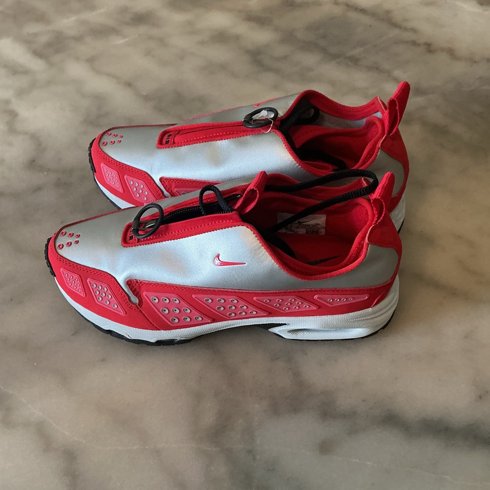 Nike Air Sunder Max Fusion Red Silver Low Top Neoprene Lace-Up IH3988-001