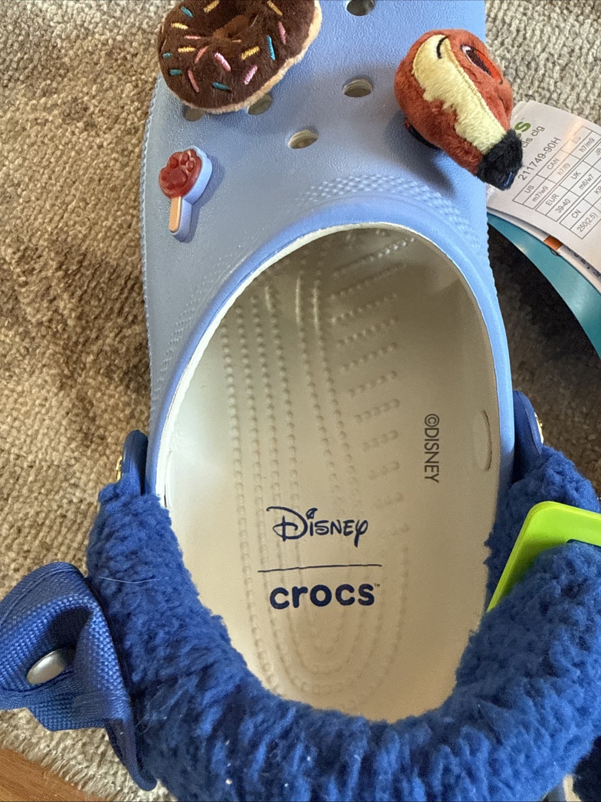 NWT Disney Crocs Zootopia Size W9 M7 With Original Pkg Jibbitz Charms Unisex