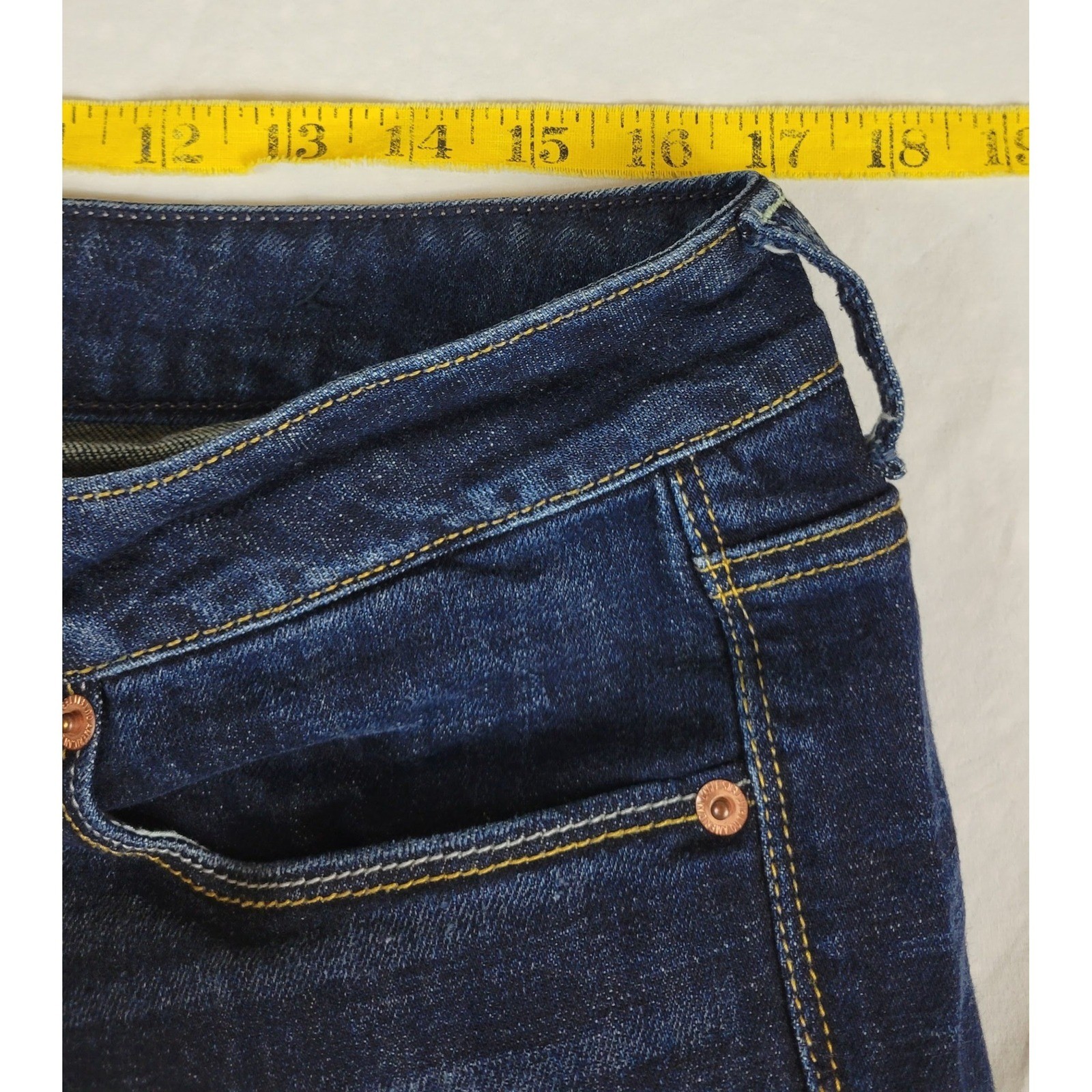 American Eagle Skinny Kick Jeans Womens 12 Reg Dark Wash Sequin Pocket Stretch