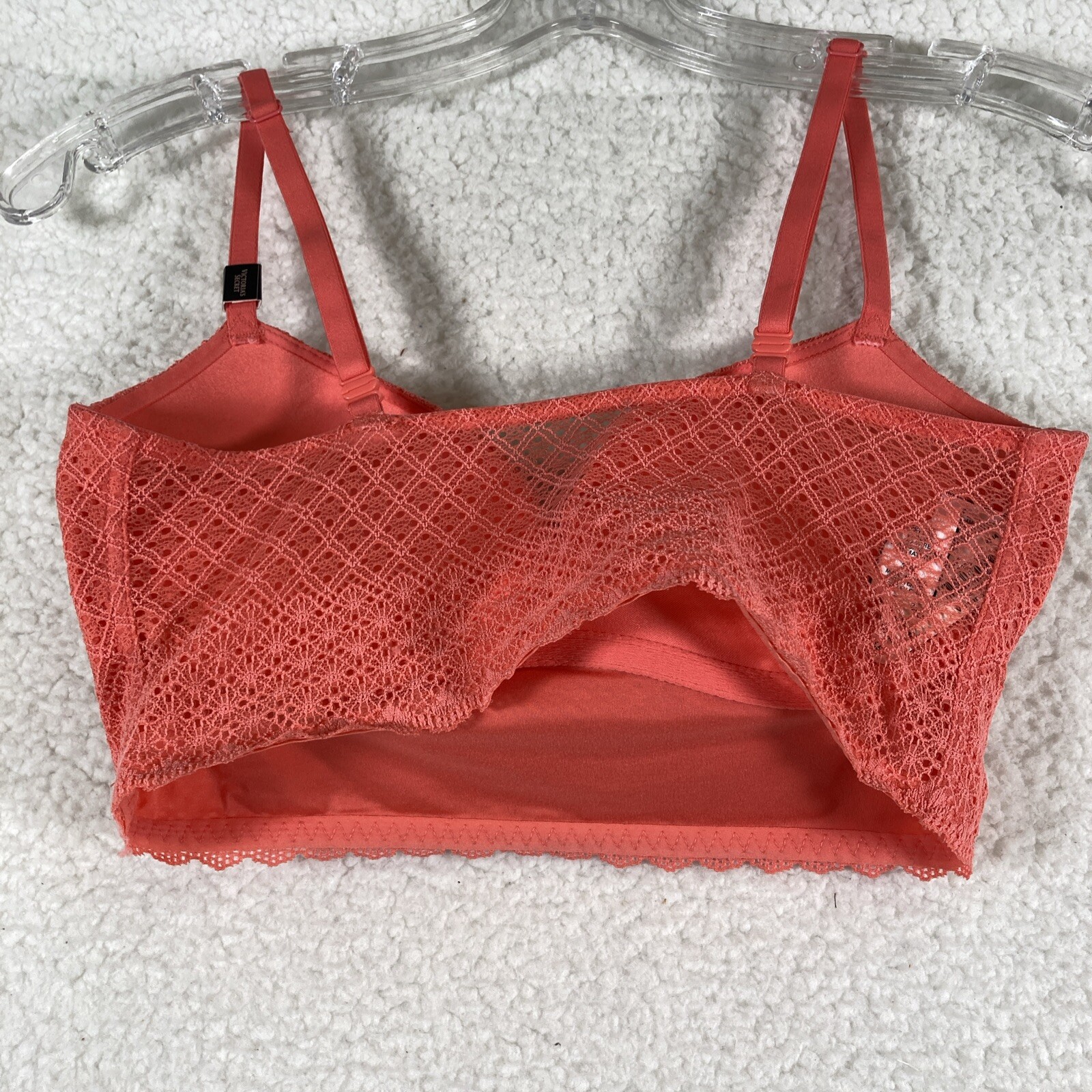 NWT Victoria’s Secret Women’s Salmon Lined Demi Bra Multiway Straps, Size 32C