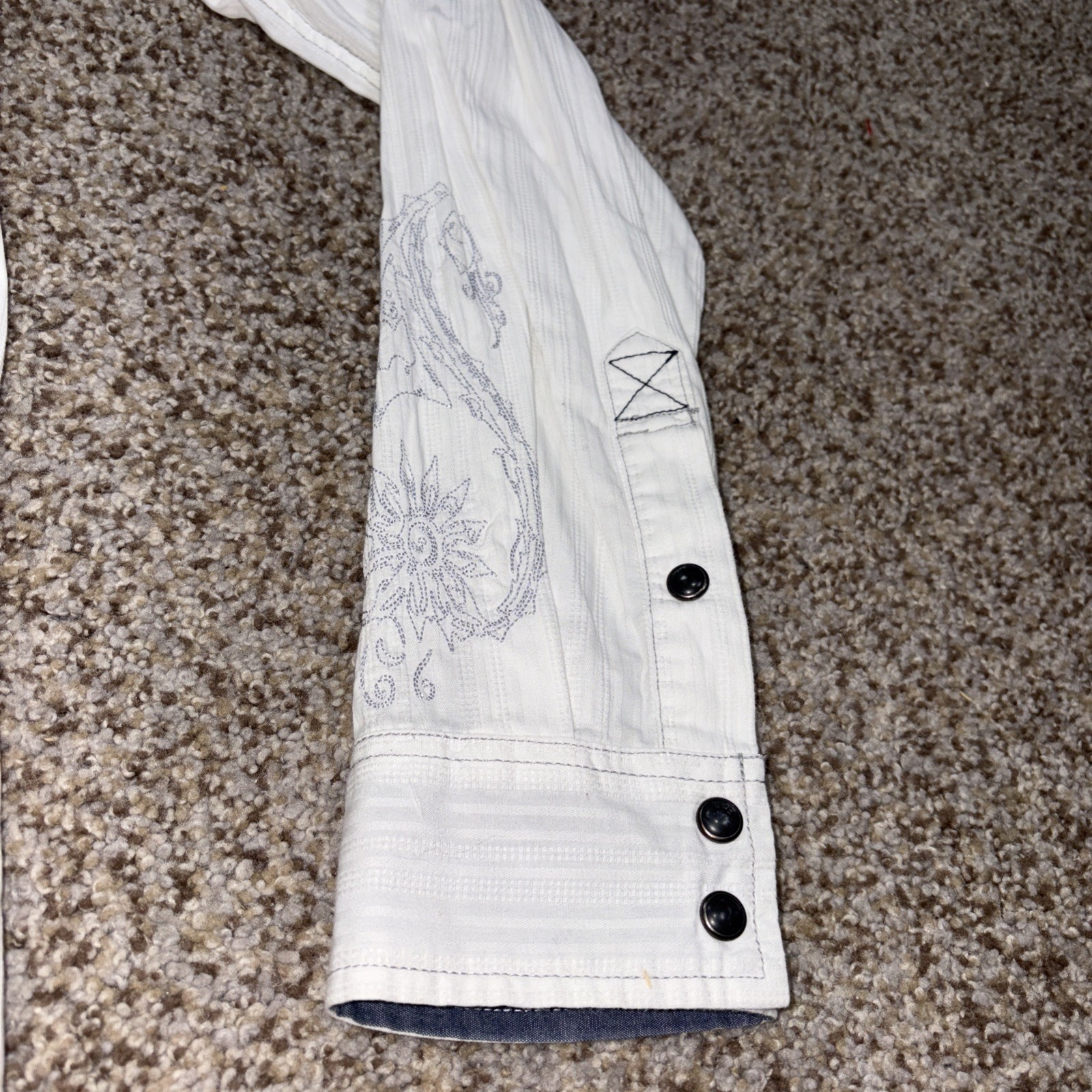 Moon Shine Spirit by Brad Paisley Button Up Embroidered Western Shirt Men’s L