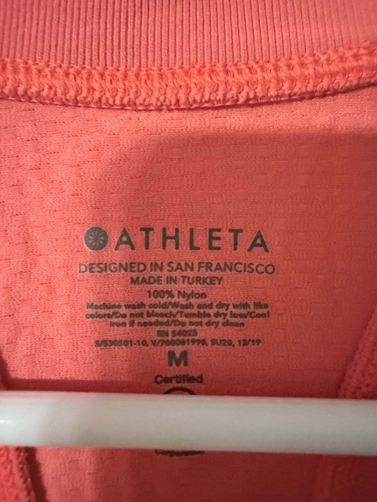 Athleta Women’s M Pink Solid Scoop Neck Racerback Lightweight Knit Tank Top