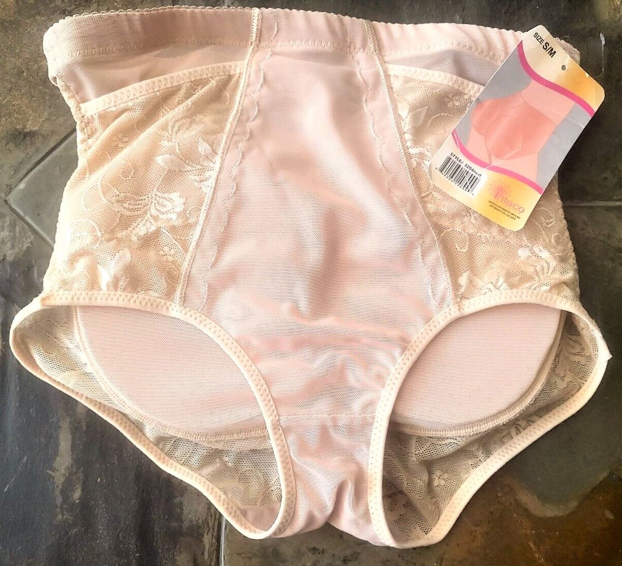Size Small/Medium Inteco Padded Smoothing & Firming Butt Enhancer