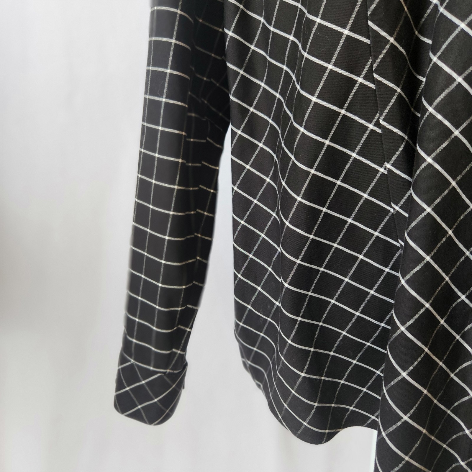 Chico’s Size 3.5/16-18 Black White Grid Pattern Long Sleeve Button Down Shirt