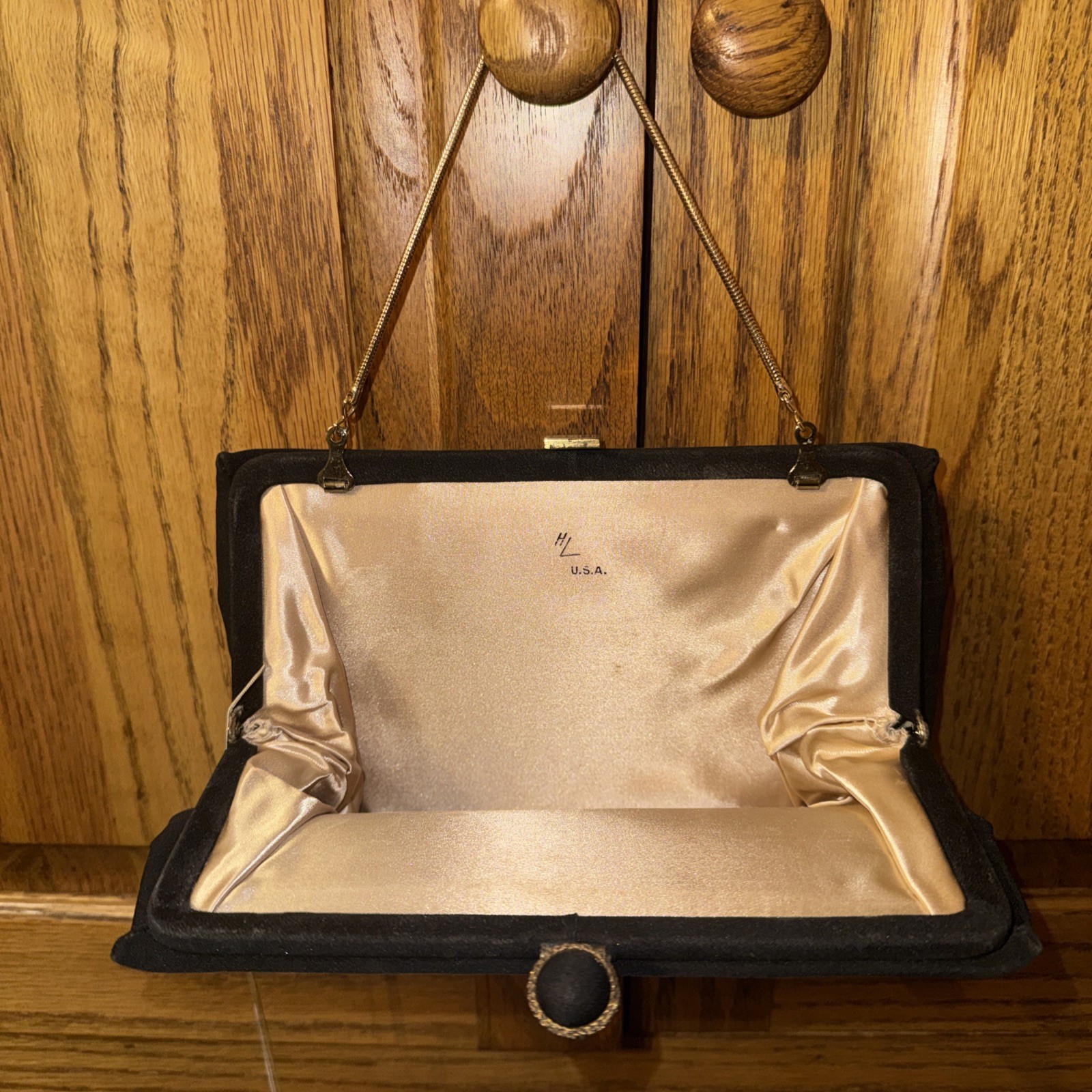 Clutch Handbag/change purse Black with Chain Handle USA Harry Levine Vtg