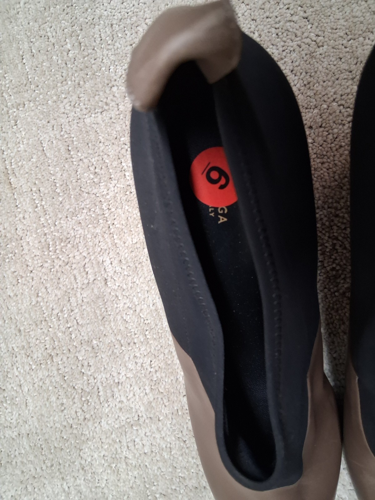 Via Spiga Heels Womens US 11M EUR 38 Tan Leather And Black Fabric ITALY