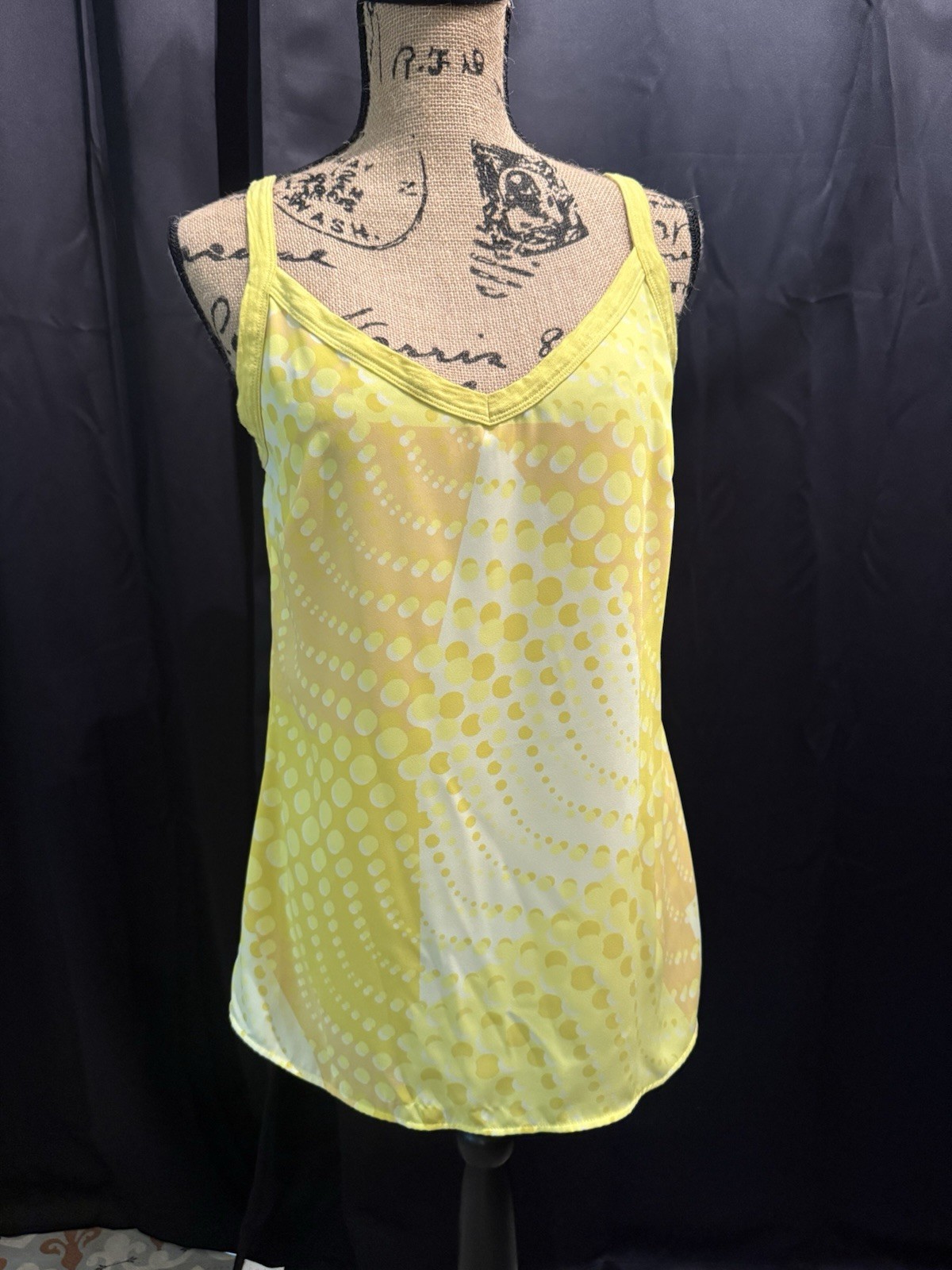 CAbi Women’s Yellow/White Polka Dot V-Neck Sleeveless Camisole Tank Top S