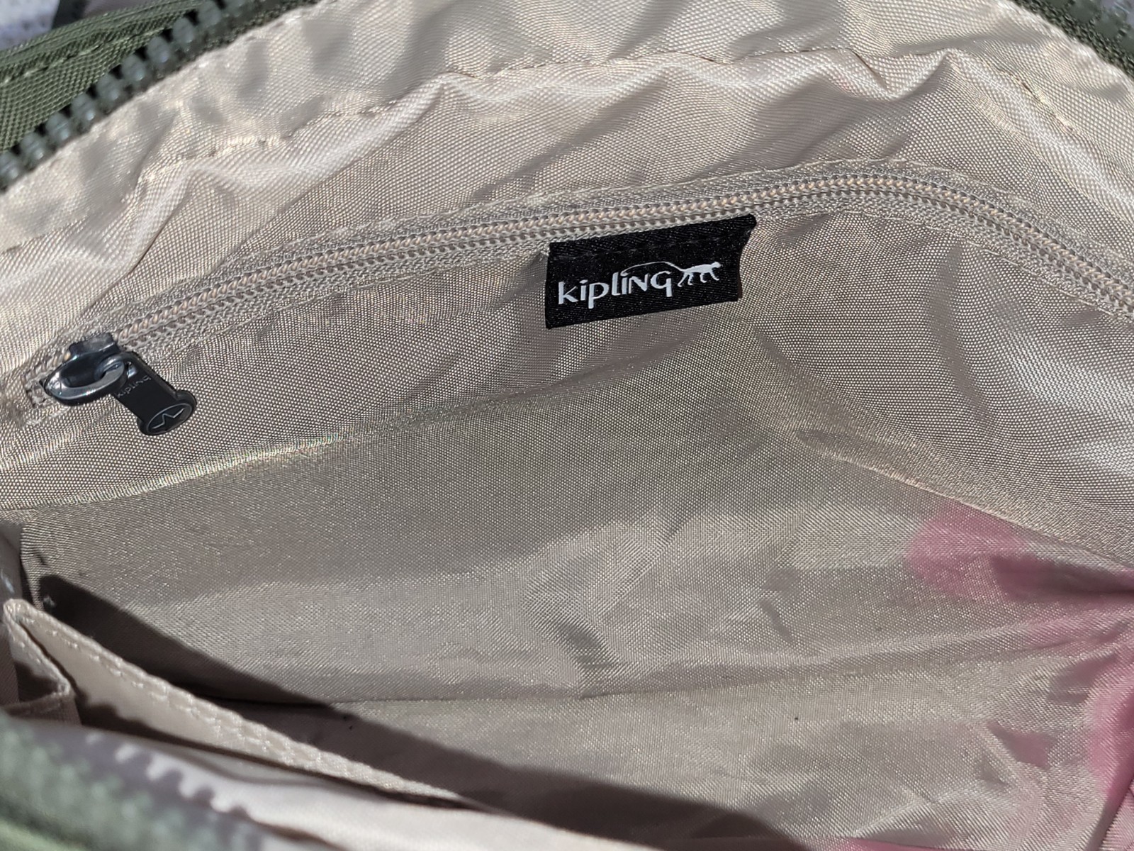 Kipling Women’s Brooklyn Go Shoulder Bag in jaded green nylon Approx 11″x9″