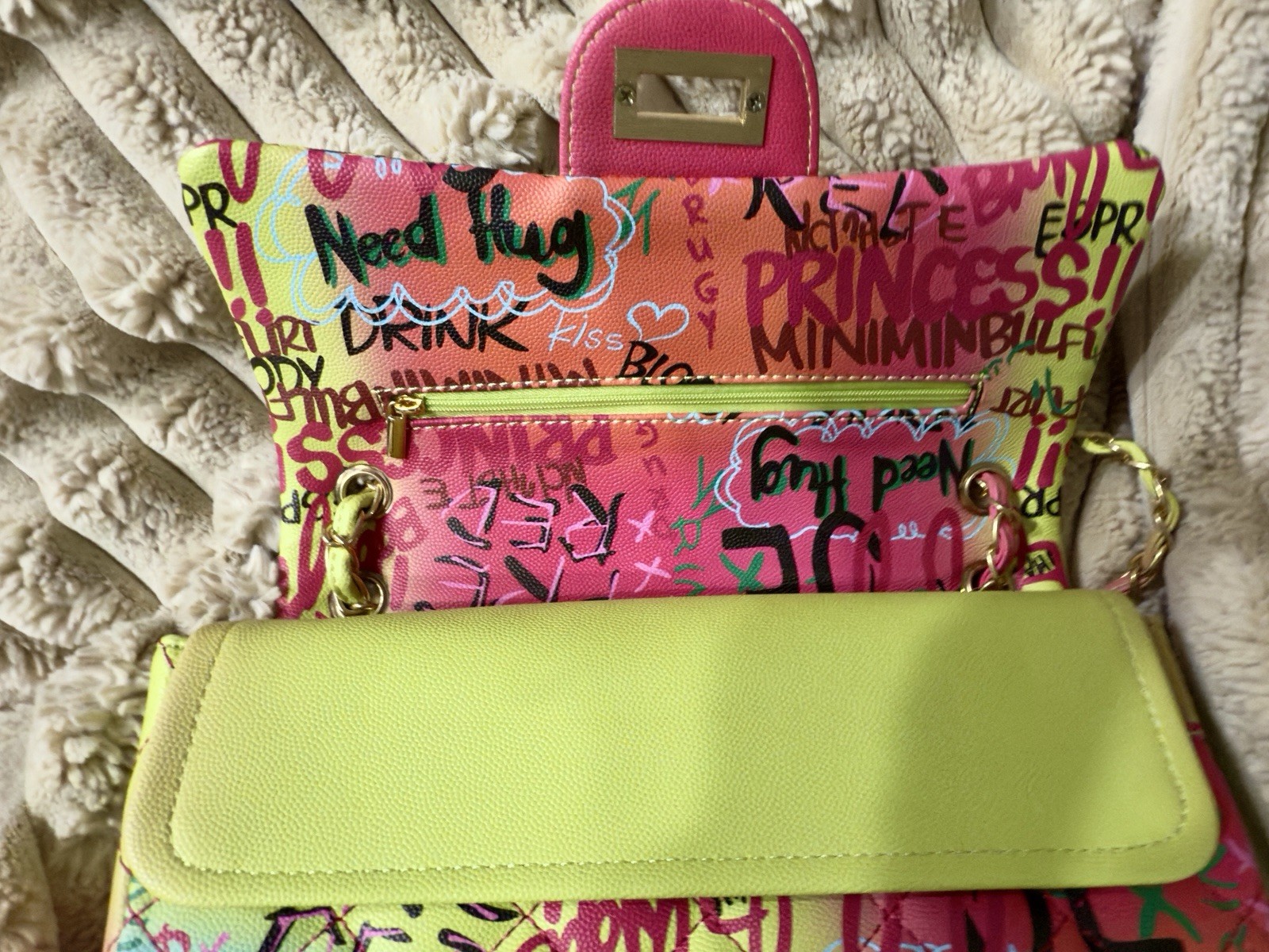 Alba Colorful Funky Graffiti Print Quilted Flap Shoulder Bag