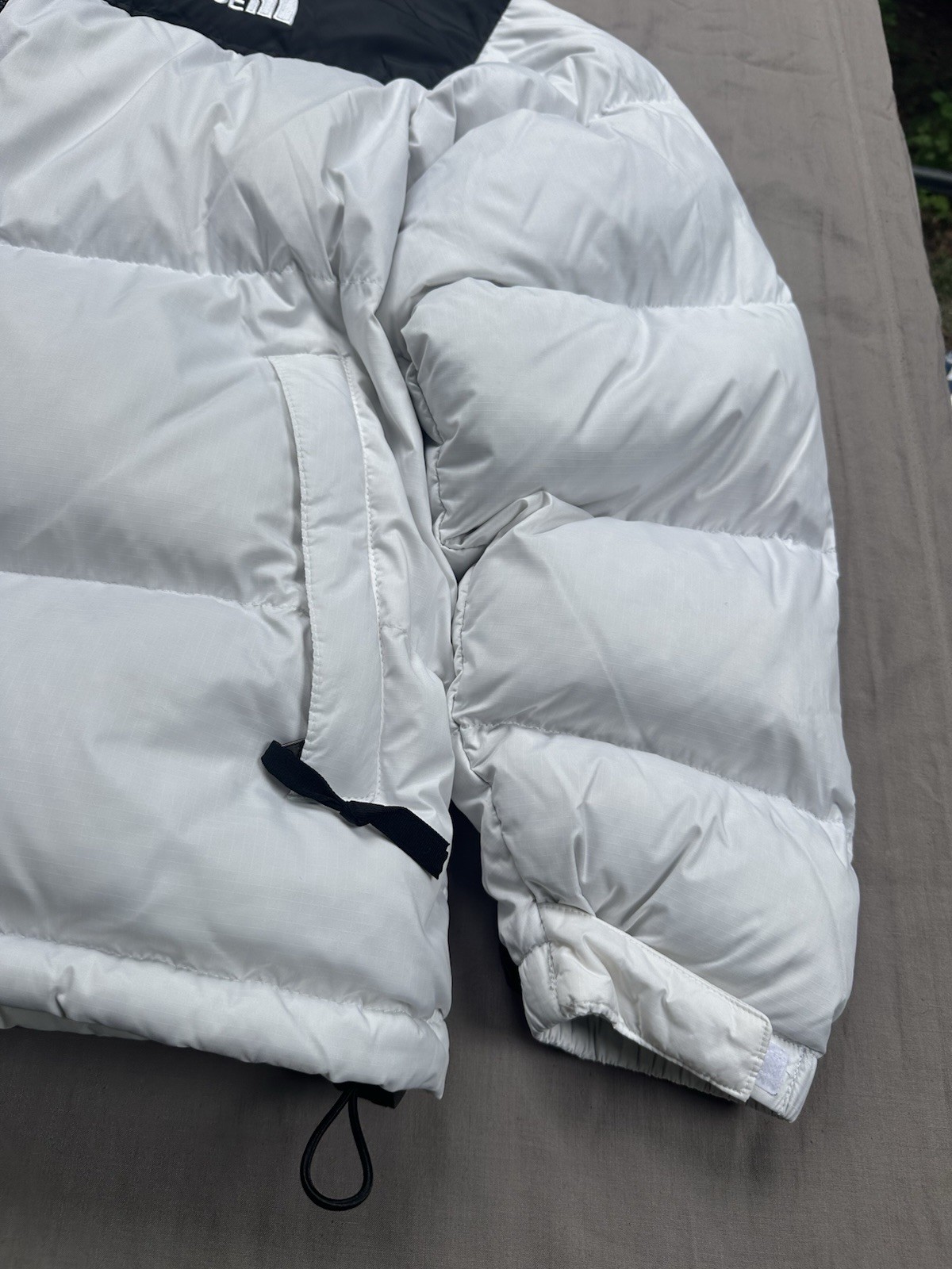 The North Face Mens Large (L) 1996 Retro Nuptse Jacket White & Black