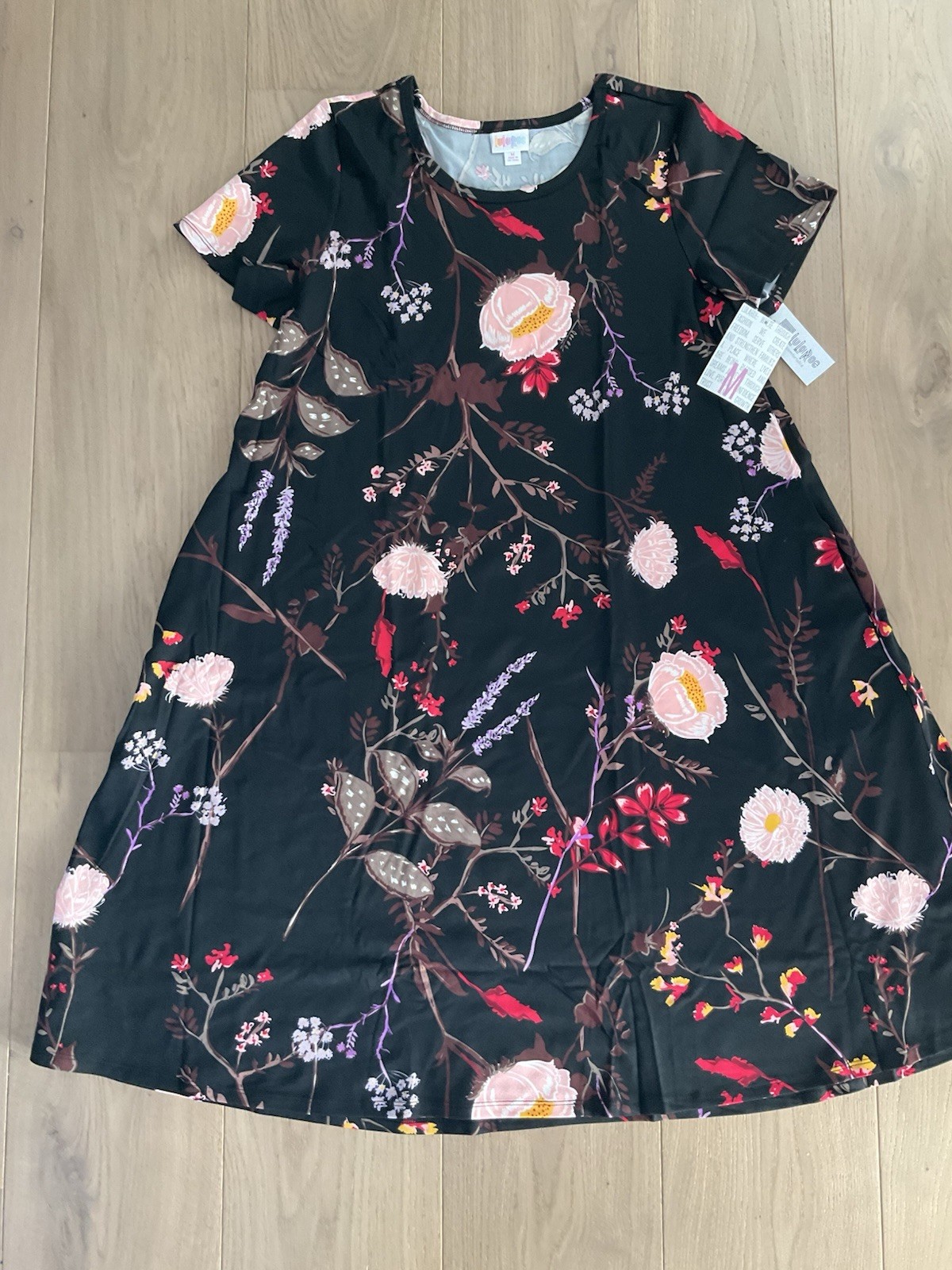 NWT LuLaRoe Medium Jessie Dress – As Pictured