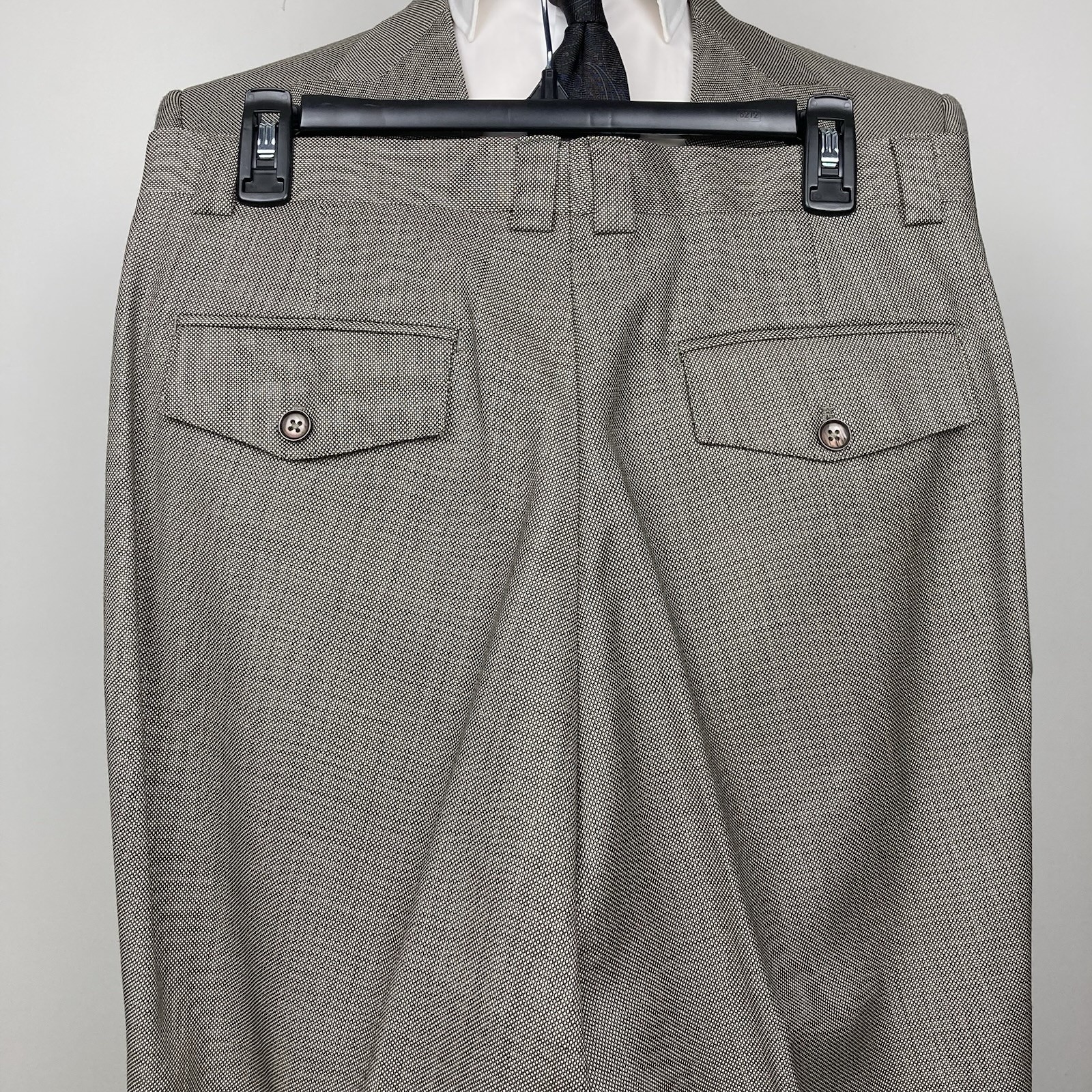 Tiglio Rosso Men’s 2-pc suit Jacket 42R 2-Btn Pants 32W 27L Made Italy Wool