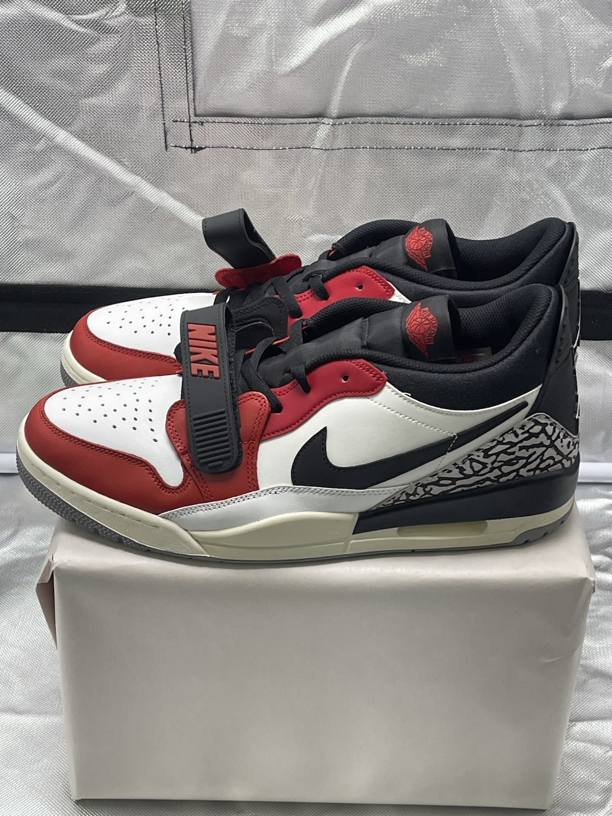 Jordan Legacy 312 Low “Chicago” Red/White/Black/Gray Men’s Sneakers CD7069-106