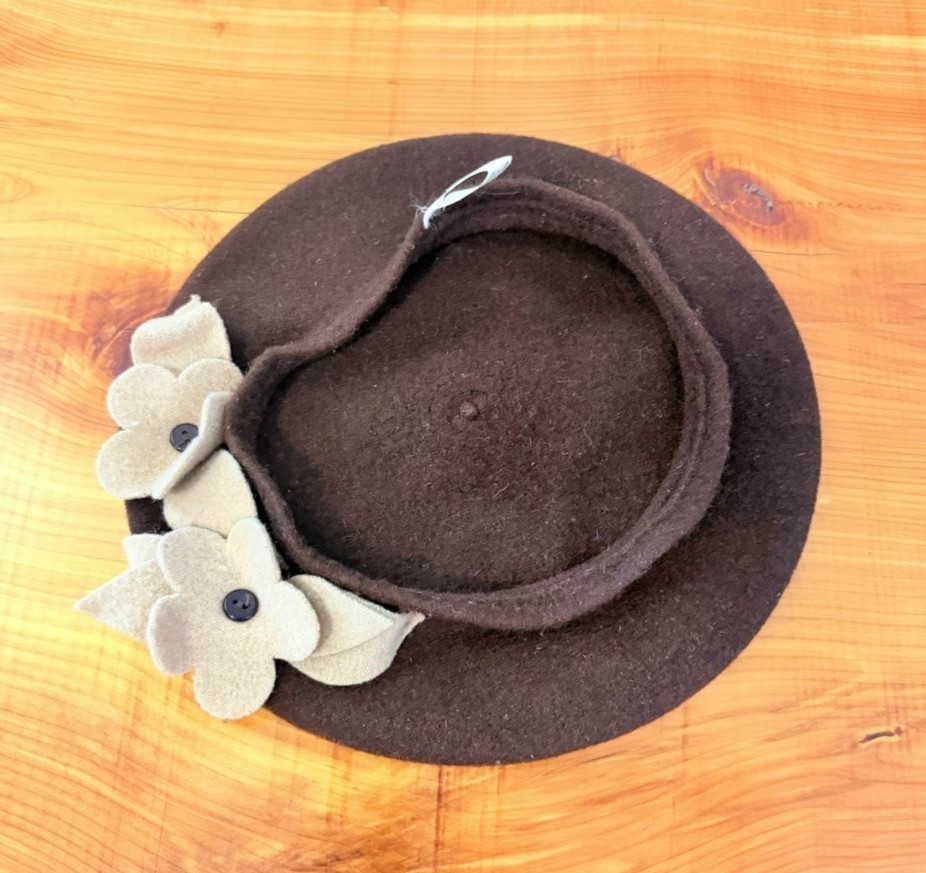 PARKHURST Made in Canada 100% Wool Brown/Beige Floral French Beret Hat