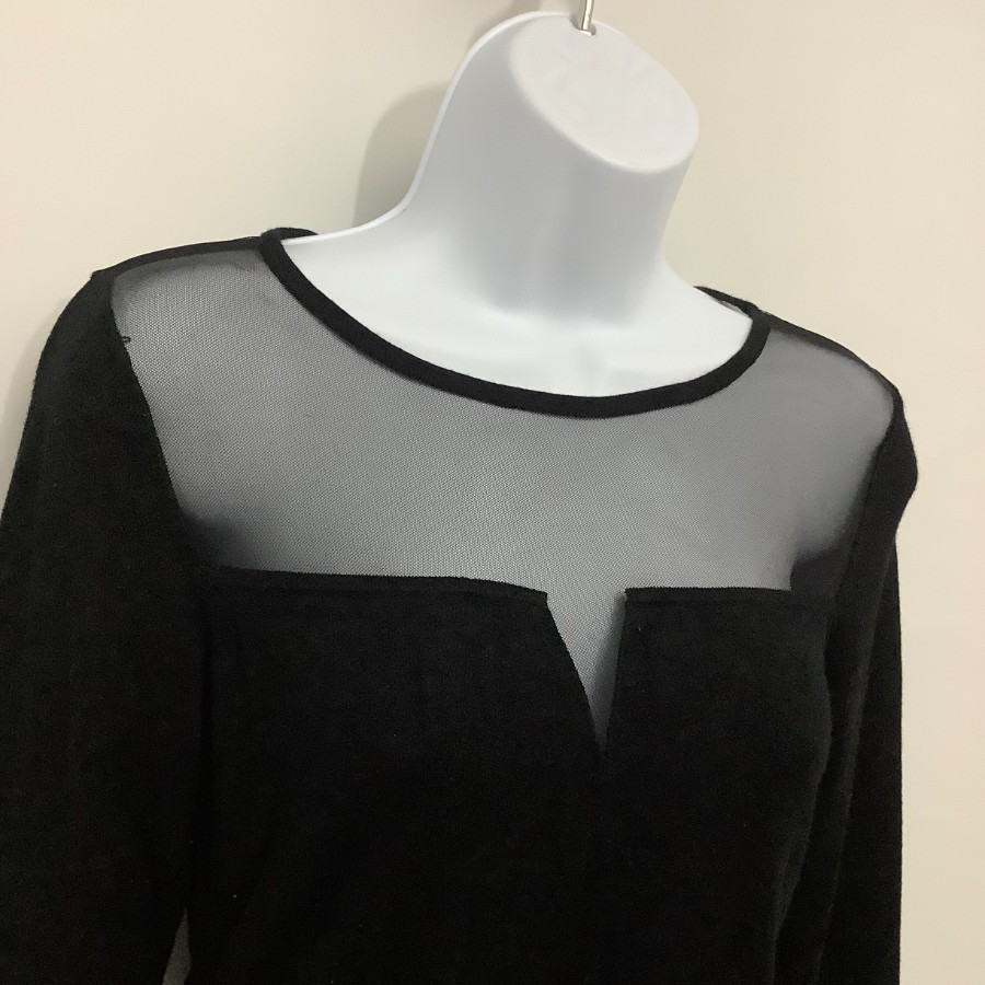 Coast Black Long Sleeve Mesh Detail Top Size XS 24 in Length 15 Inch Pit to Pit