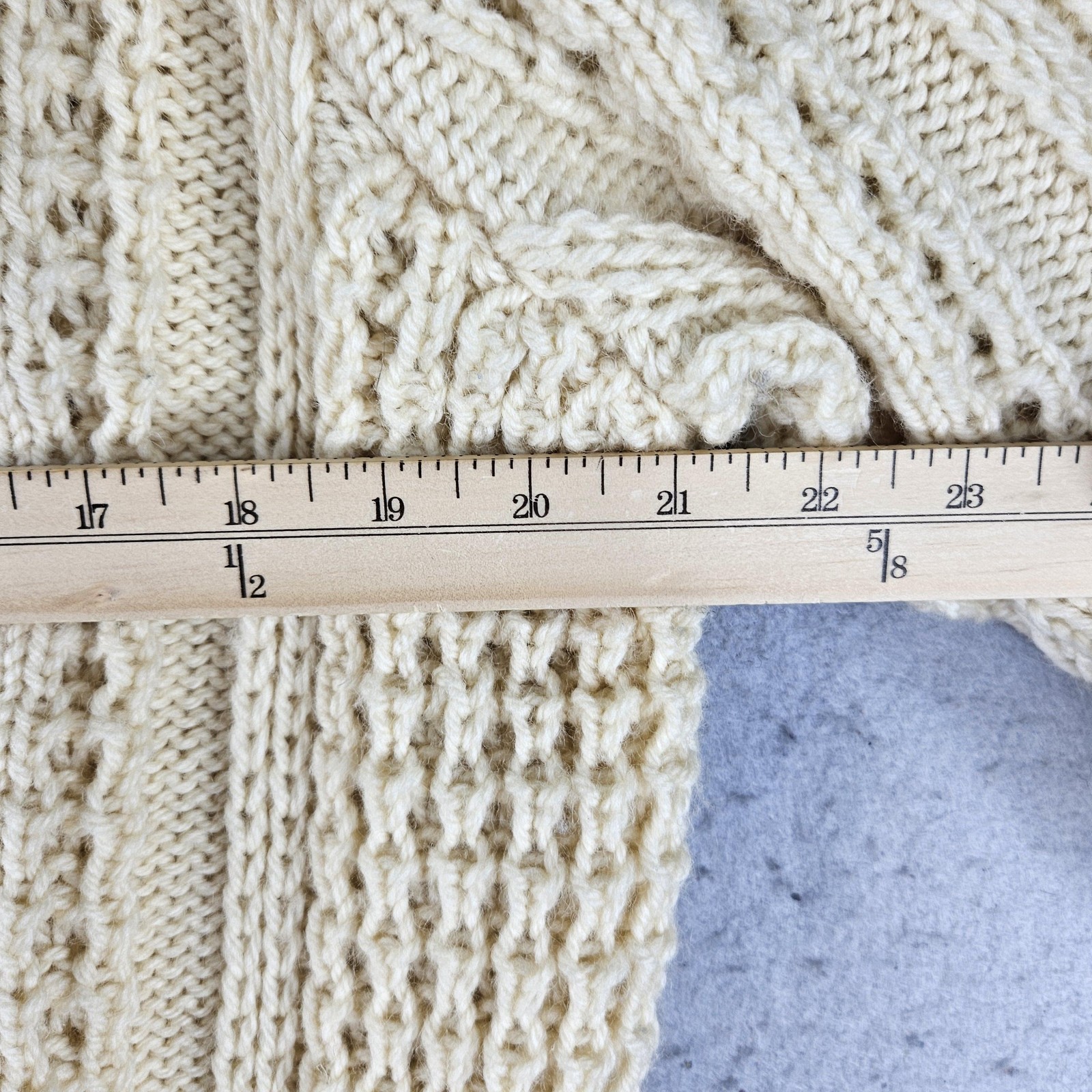 John Molloy Sweater Mens Large Cream Aran Fisherman 100% Wool Made in Ireland