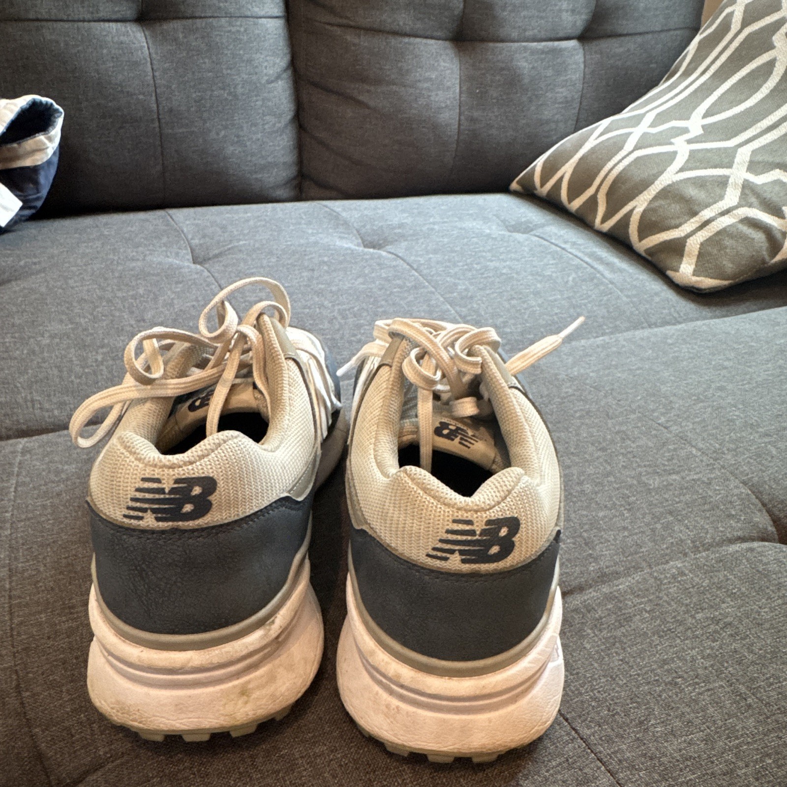 New Balance Men’s Golf Shoes. Low Top Lace-Up Athletic Sneaker