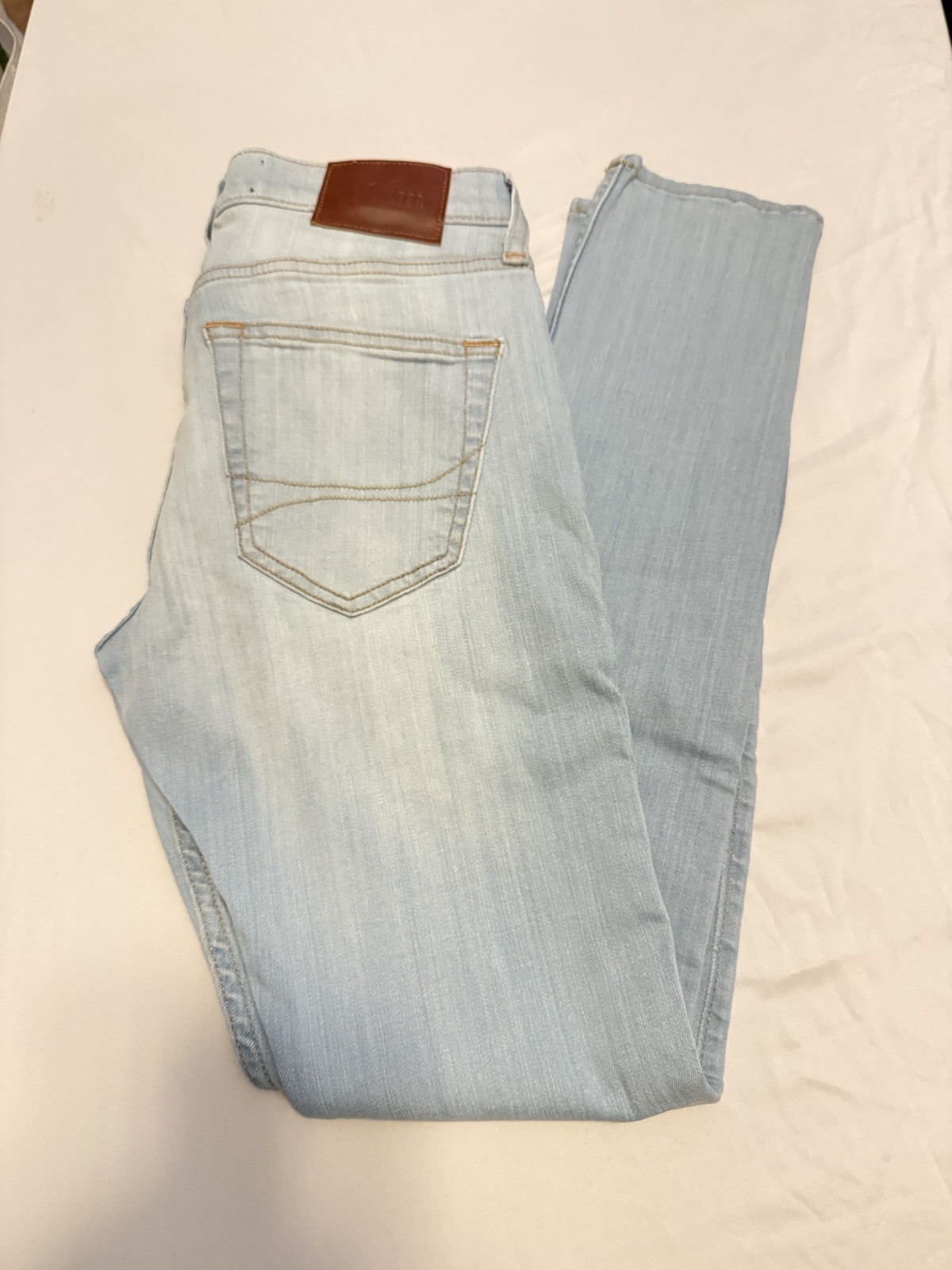 Brand New Hollister Extreme Skinny Jeans 29×32