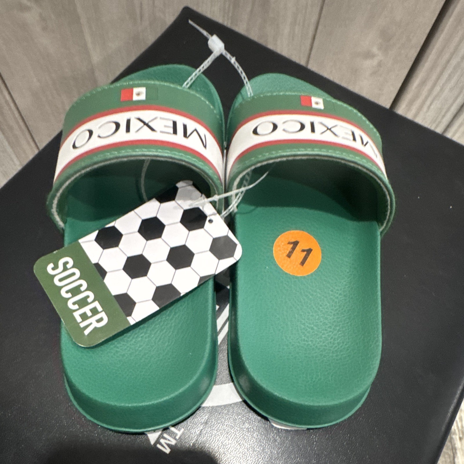 Men’s Mexico Soccer Slide Sandals Green/White/Red Slip-On US 11