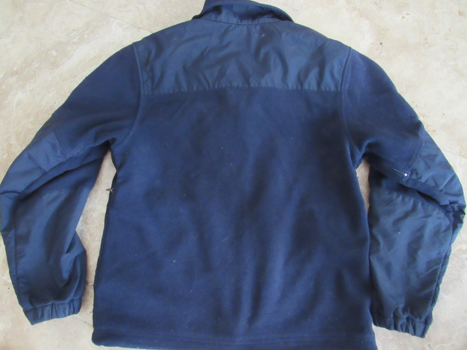 Mens size L, large Kingsland Equestrian fleece jacket, read description